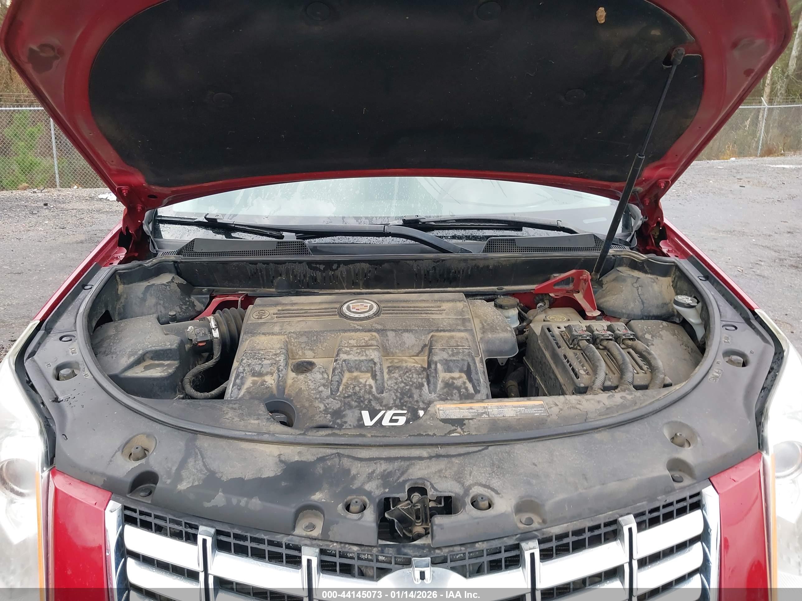 CADILLAC SRX image 10