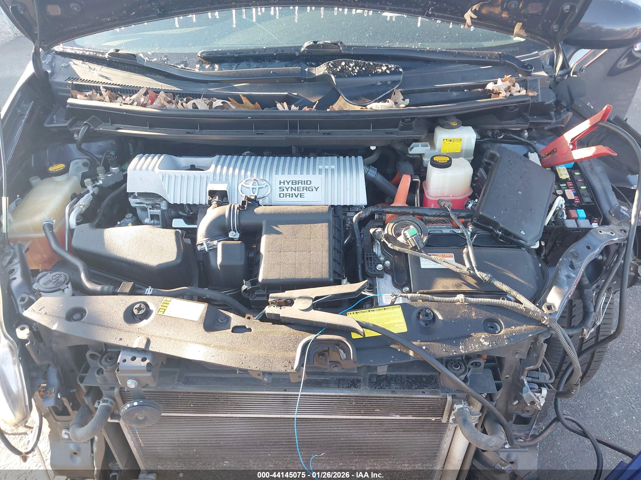 TOYOTA PRIUS image 10