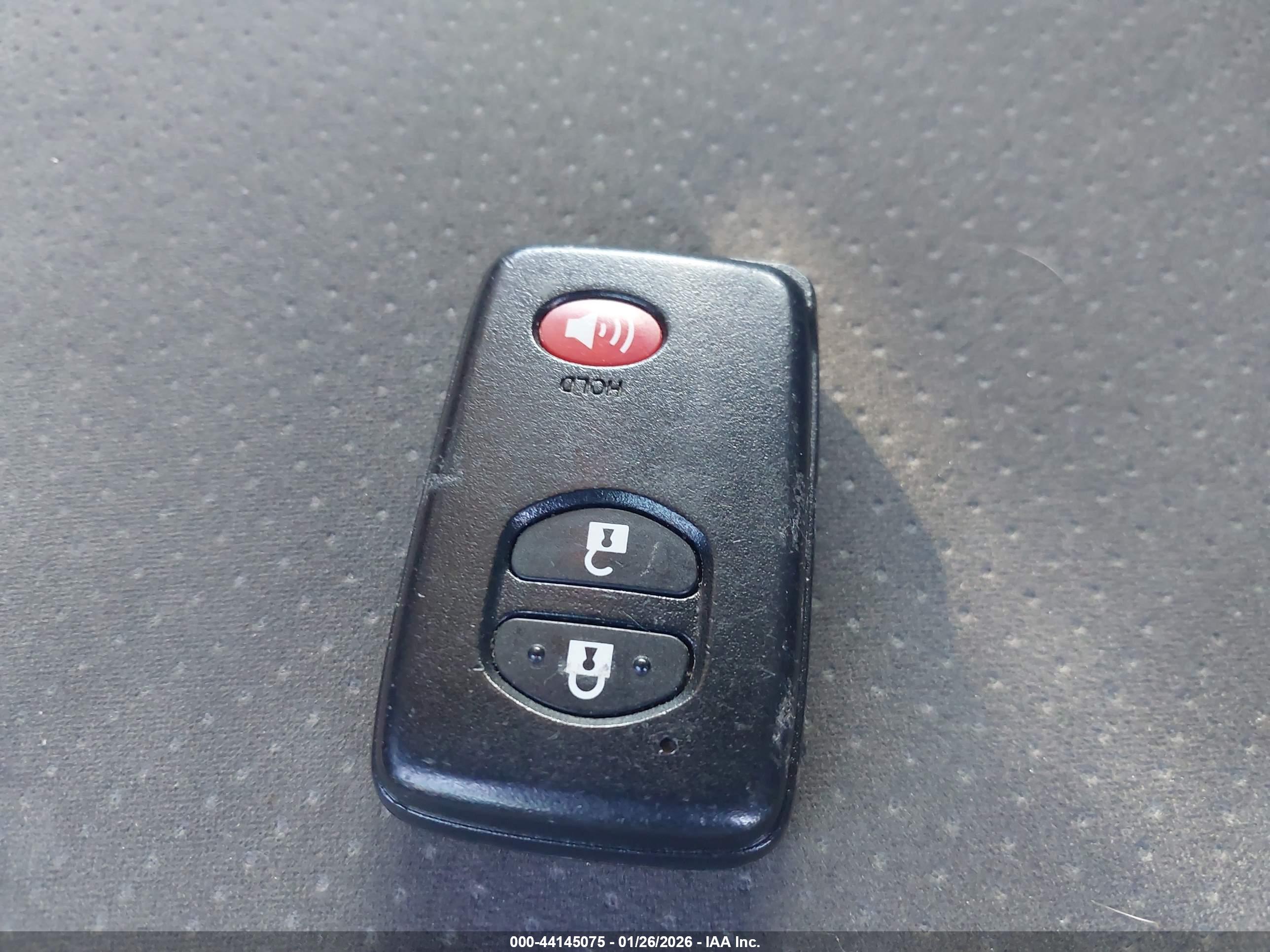 TOYOTA PRIUS image 11