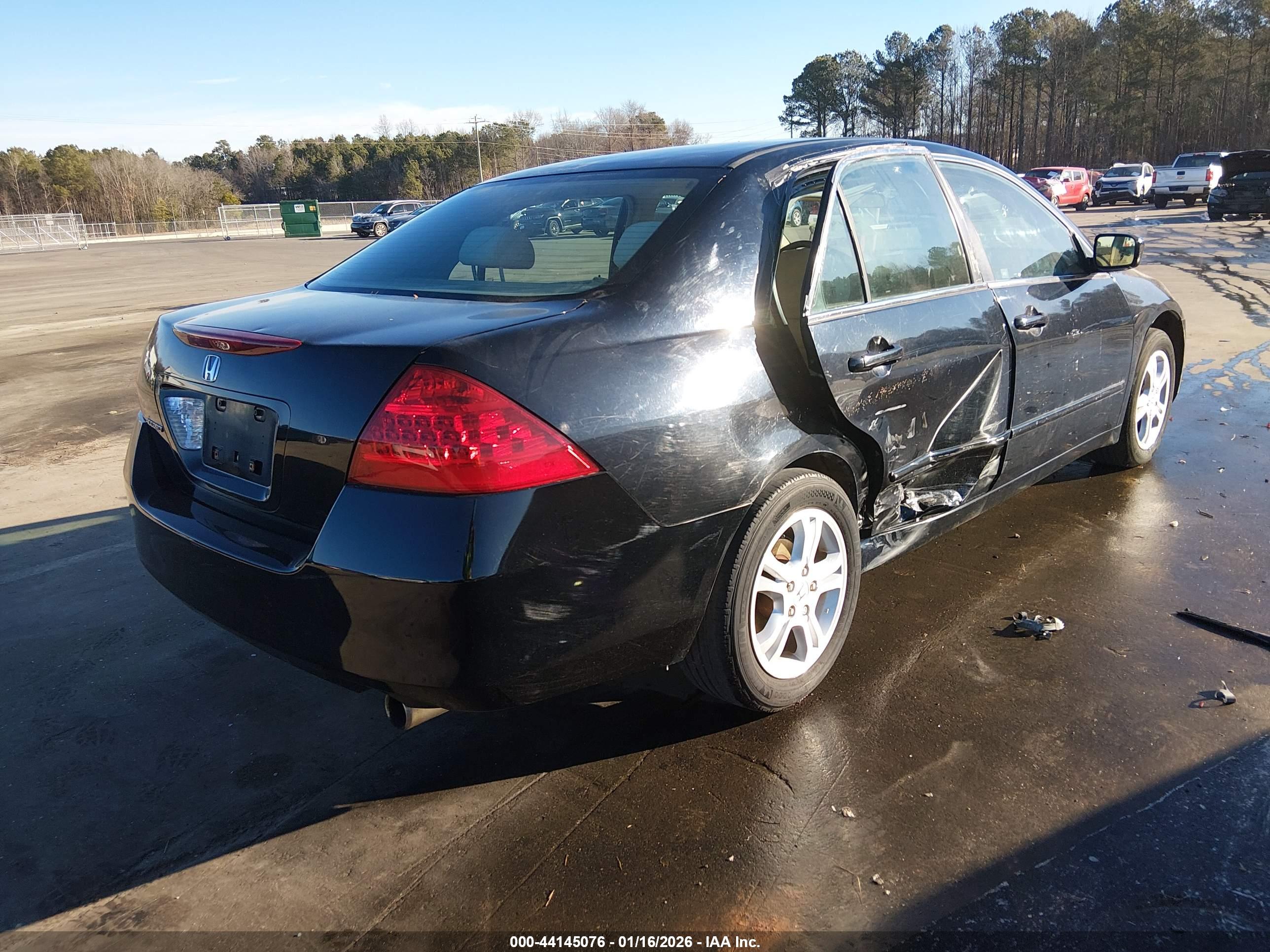 HONDA ACCORD image 4