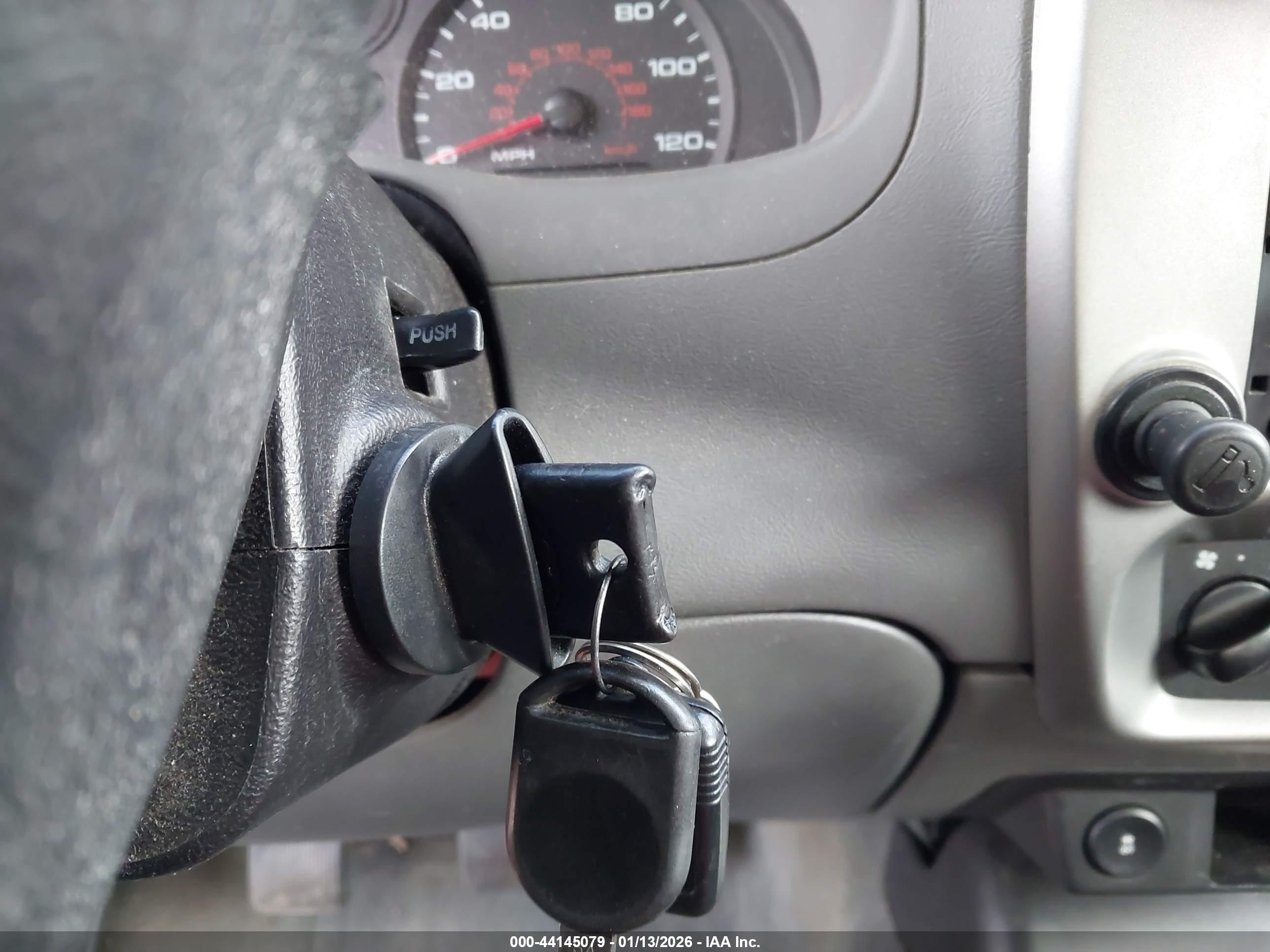 FORD RANGER image 11