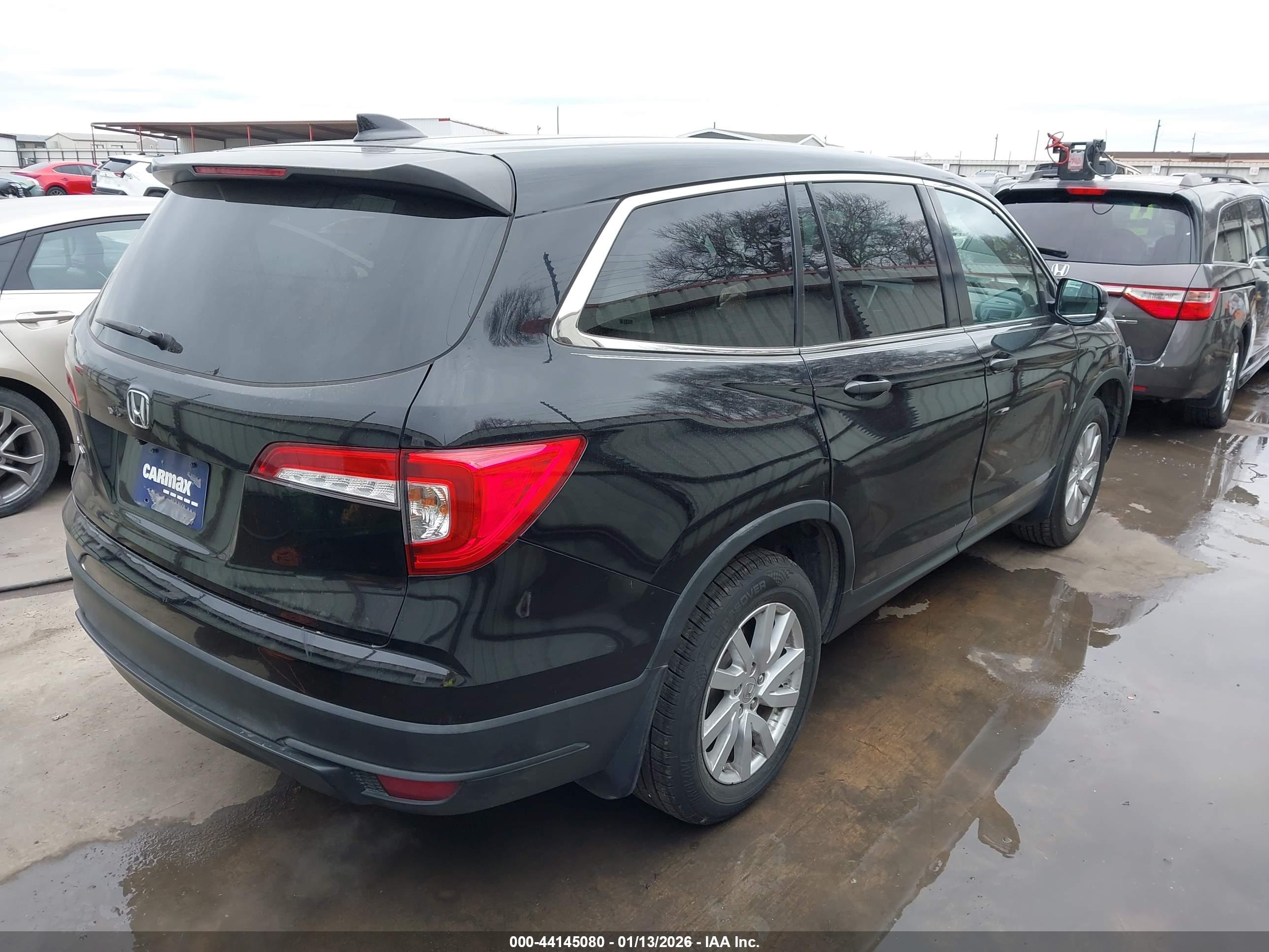HONDA PILOT image 4
