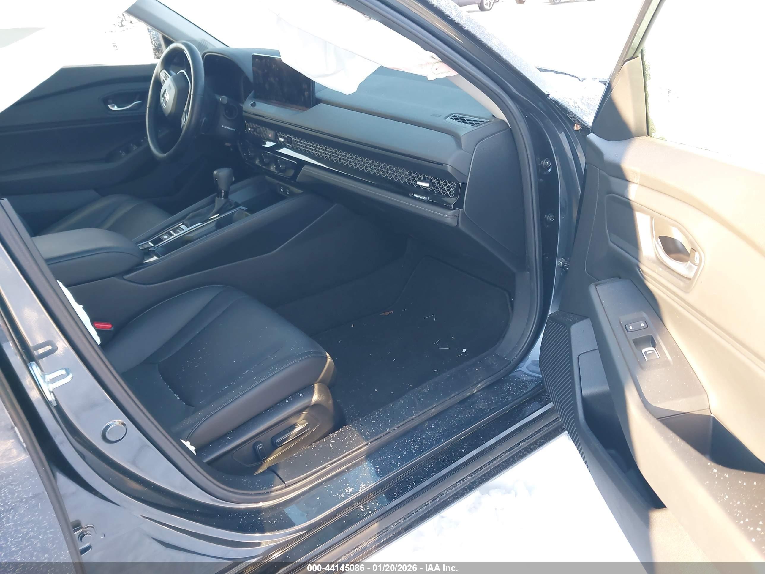 HONDA ACCORD image 5