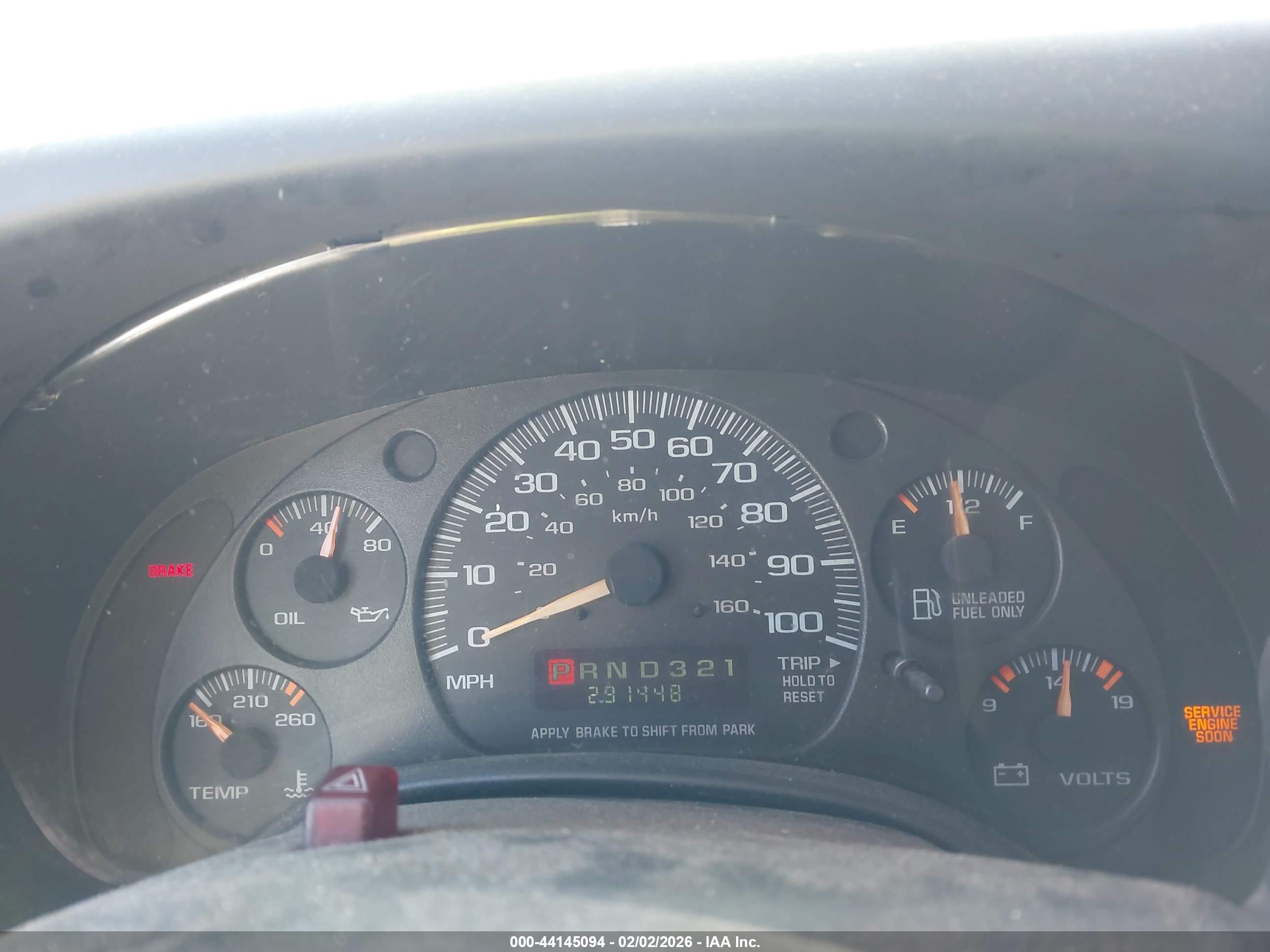 CHEVROLET EXPRESS image 7
