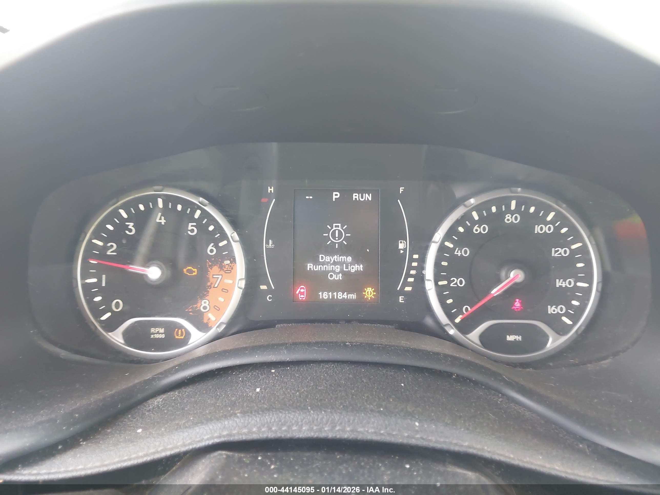 JEEP RENEGADE image 7