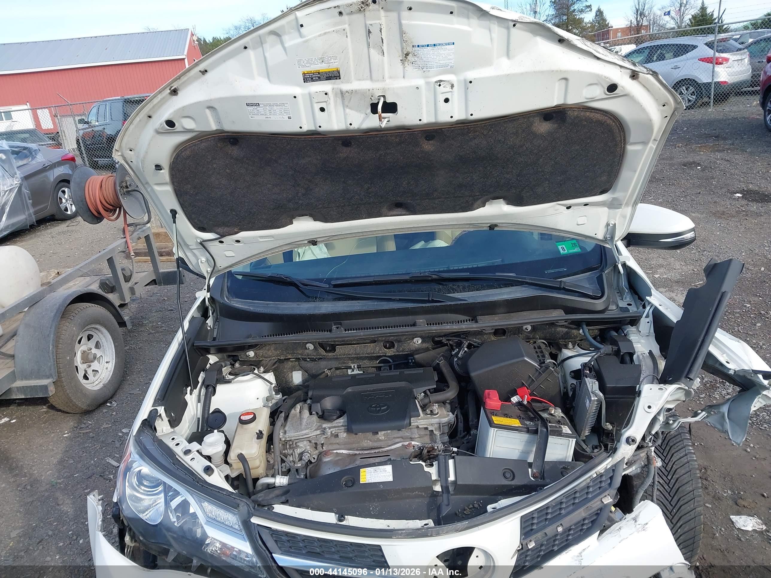 TOYOTA RAV4 image 10