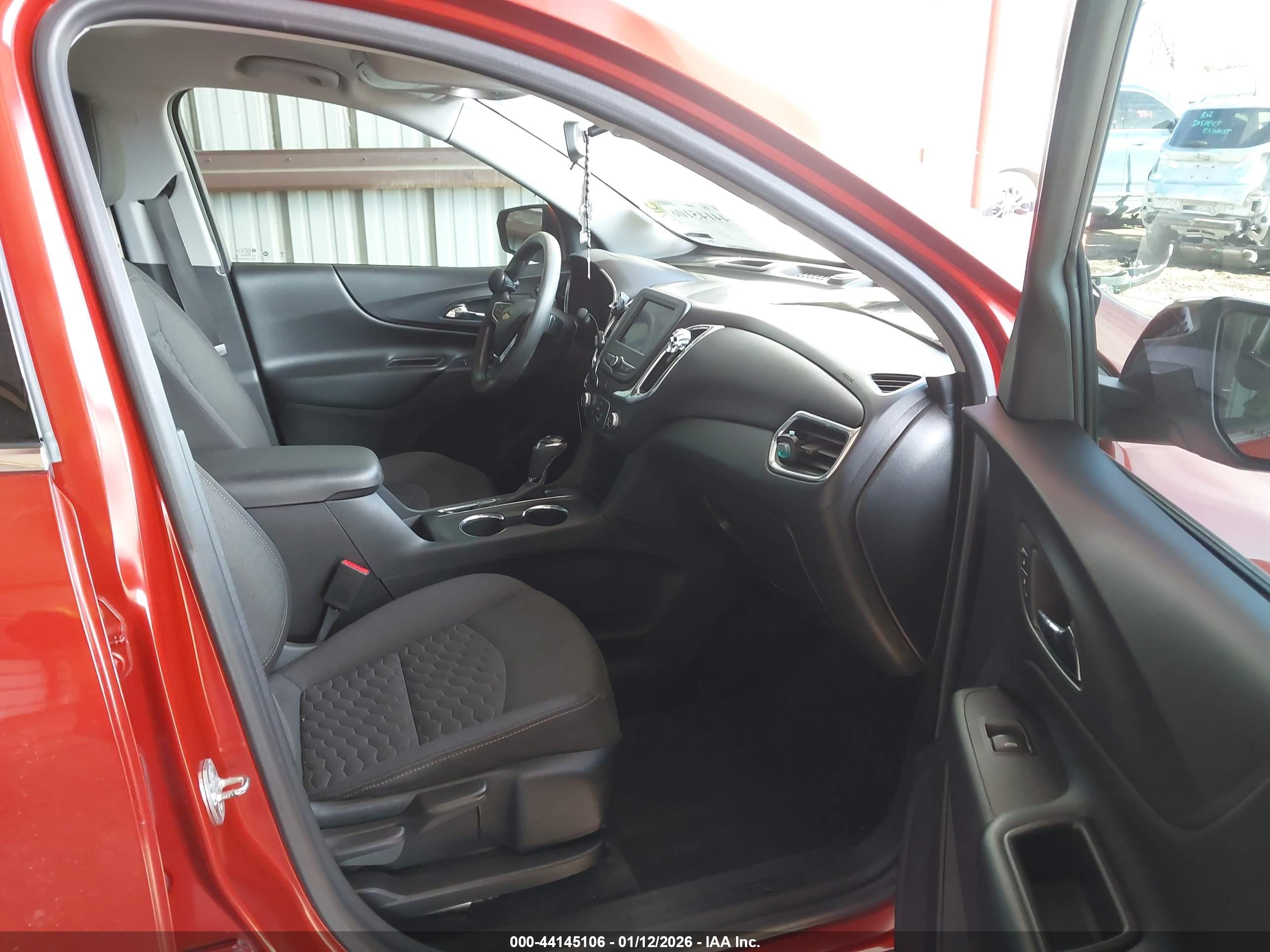 CHEVROLET EQUINOX image 5