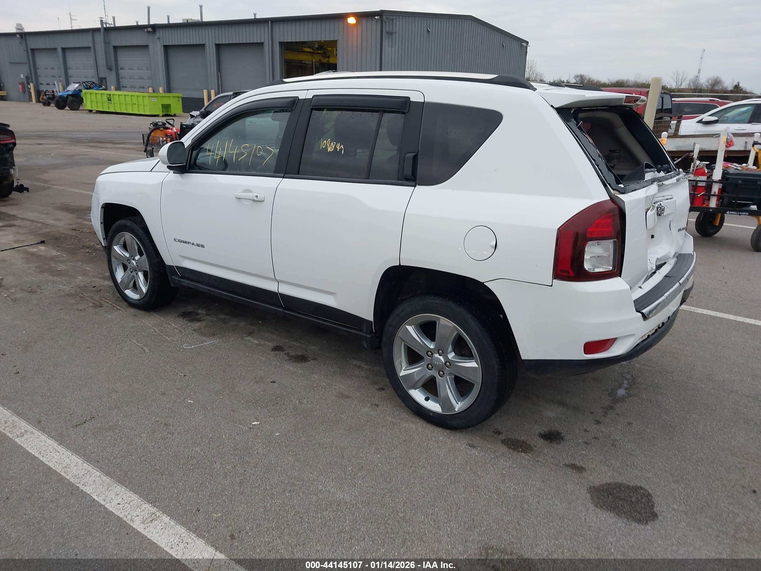 JEEP COMPASS image 3