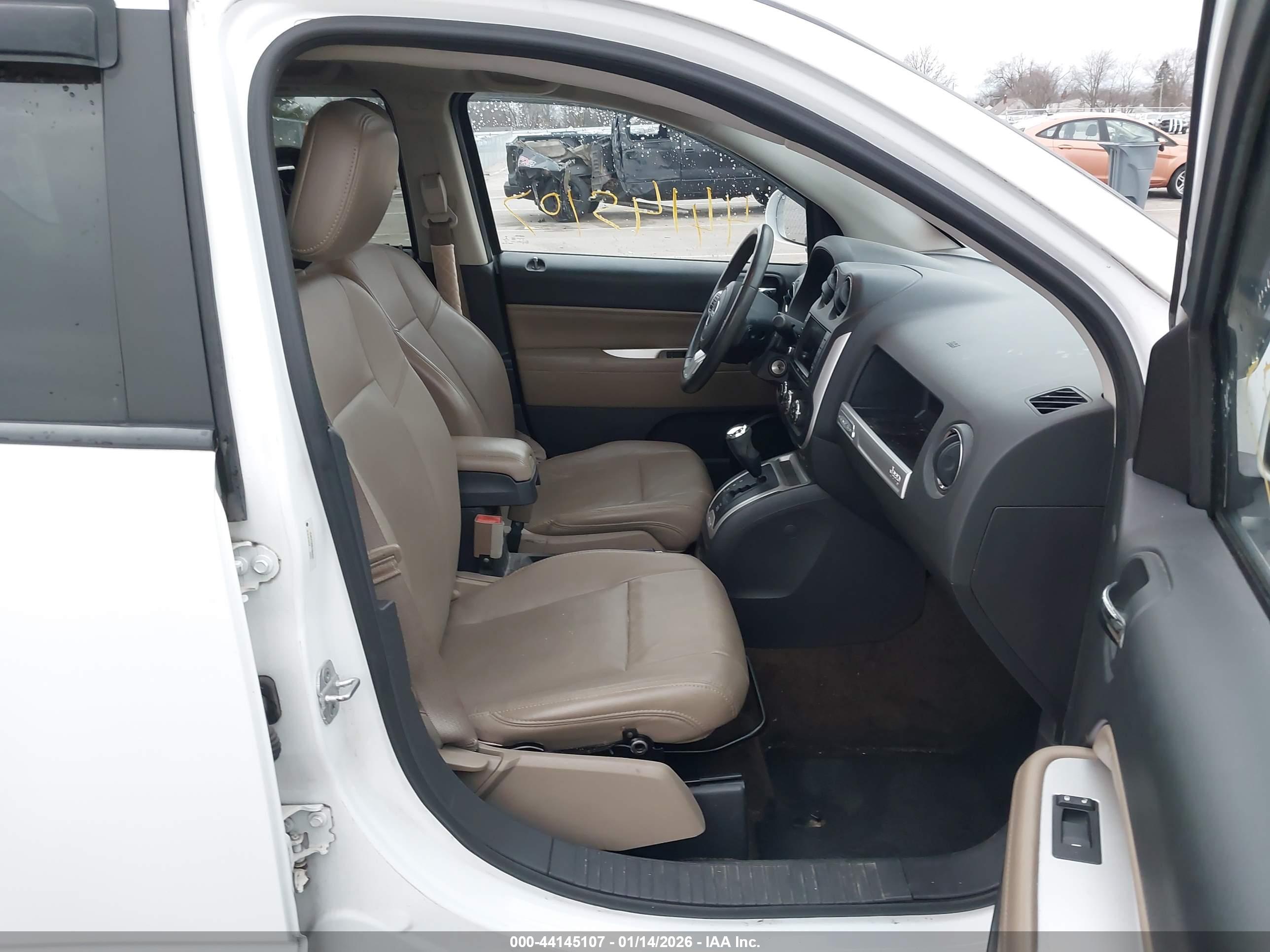 JEEP COMPASS image 5