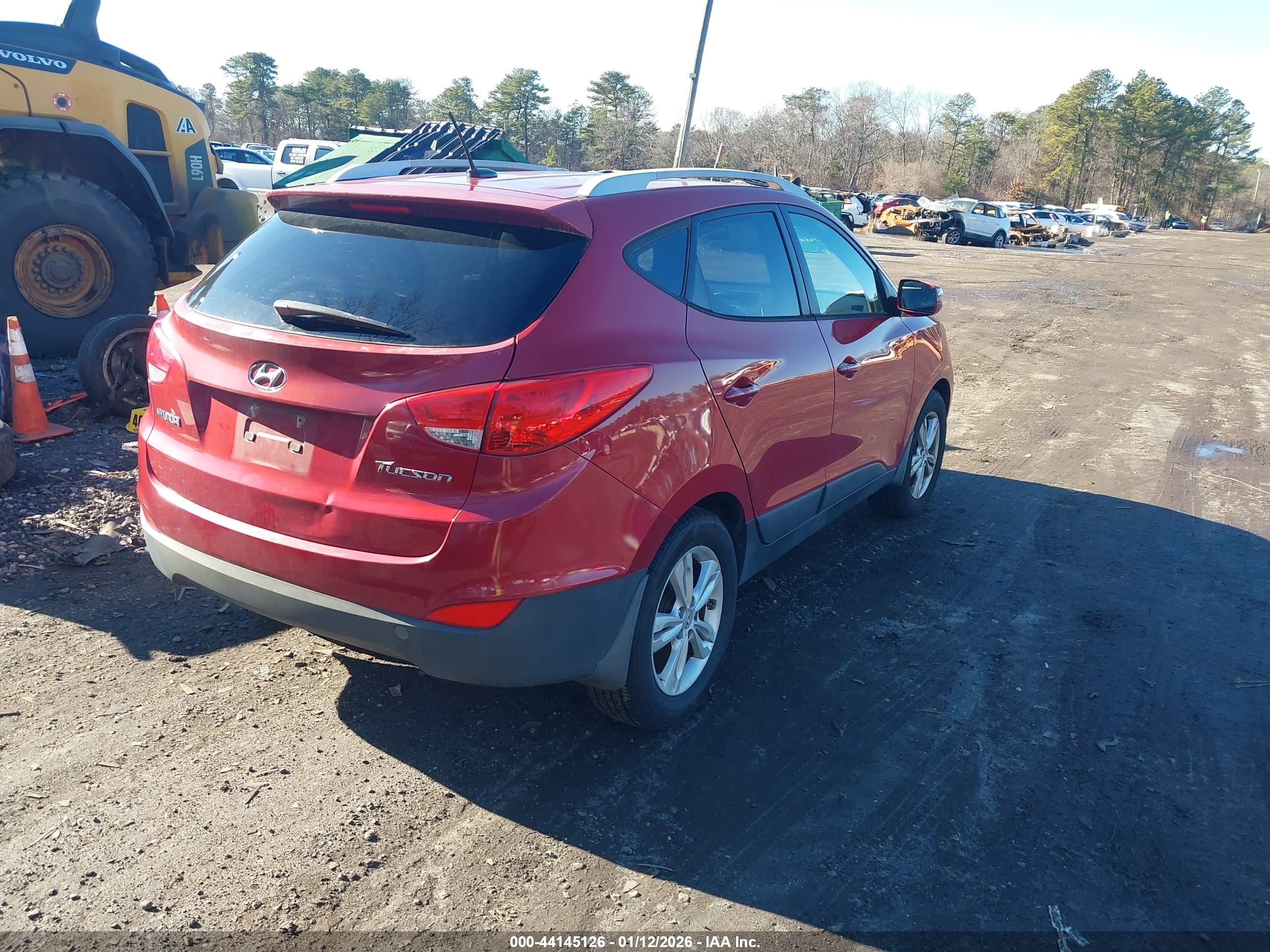 HYUNDAI TUCSON image 4