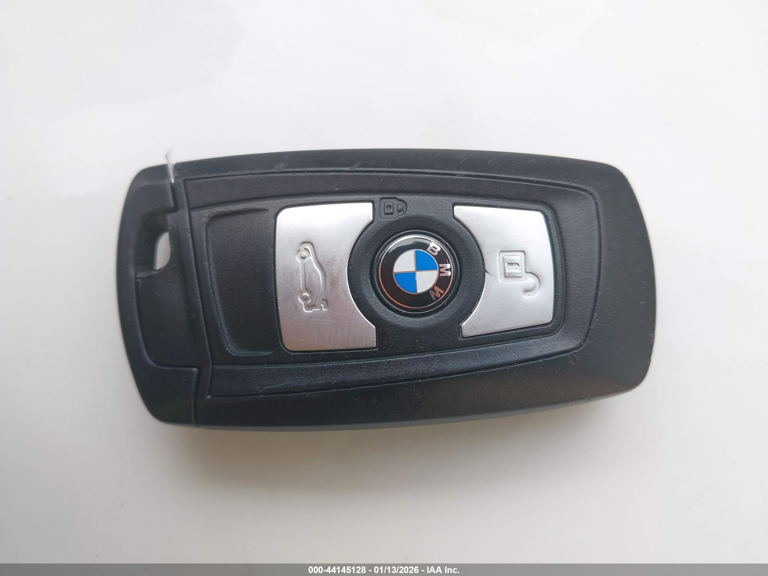 BMW 328I image 11