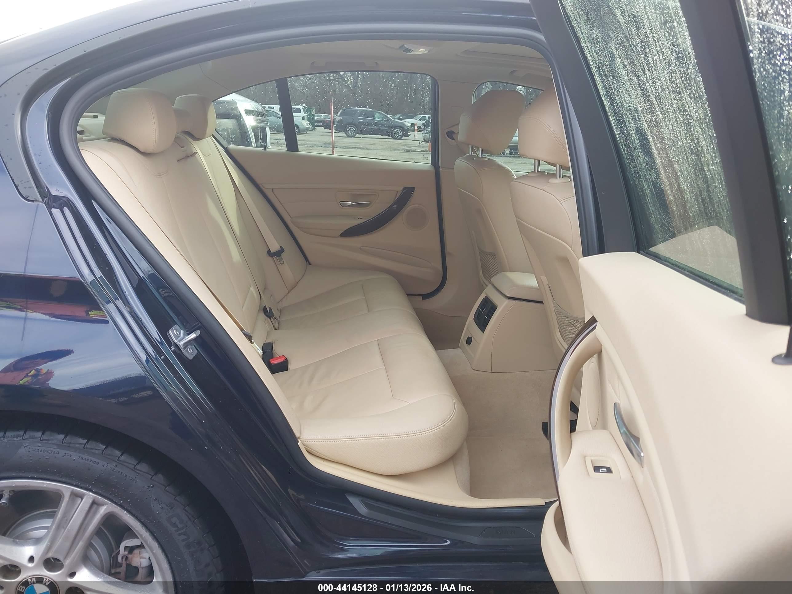 BMW 328I image 8