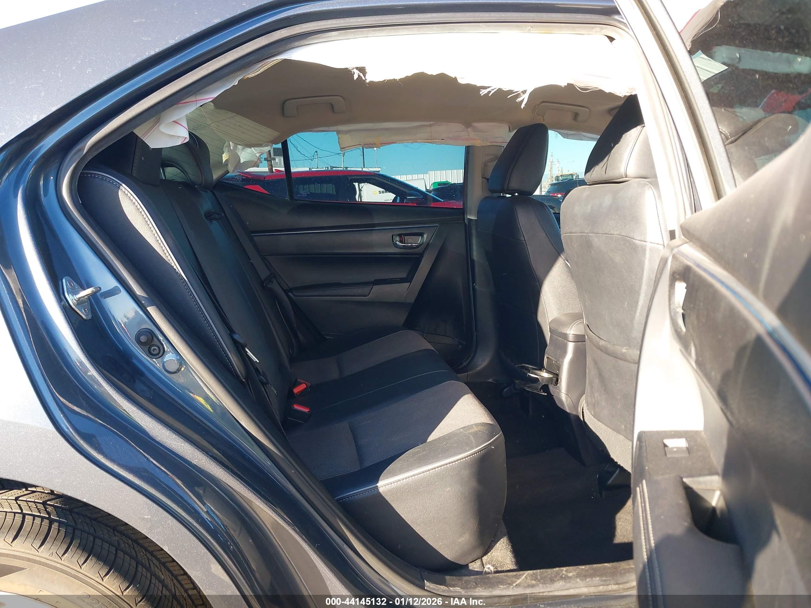 TOYOTA COROLLA image 8