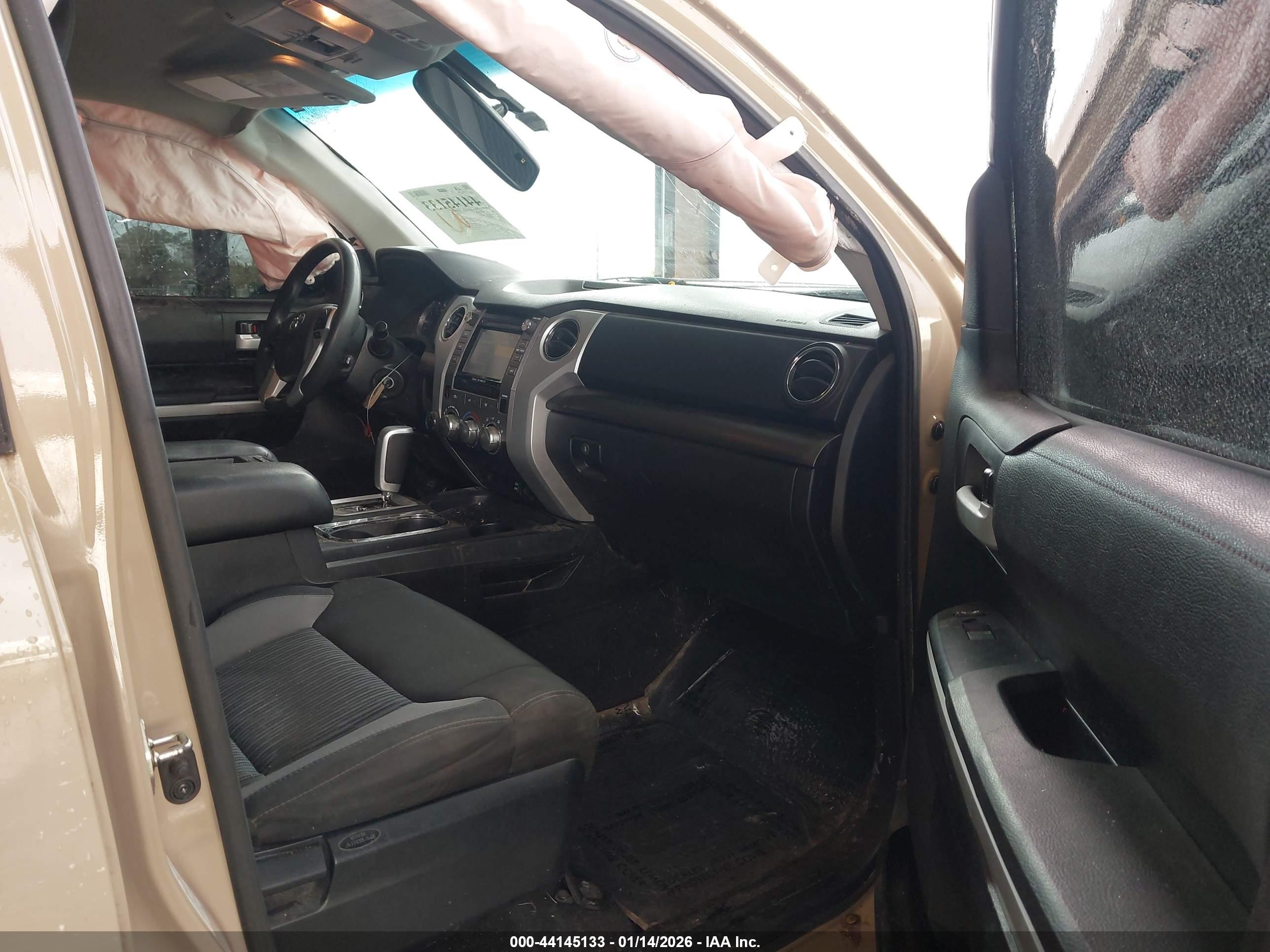 TOYOTA TUNDRA image 5