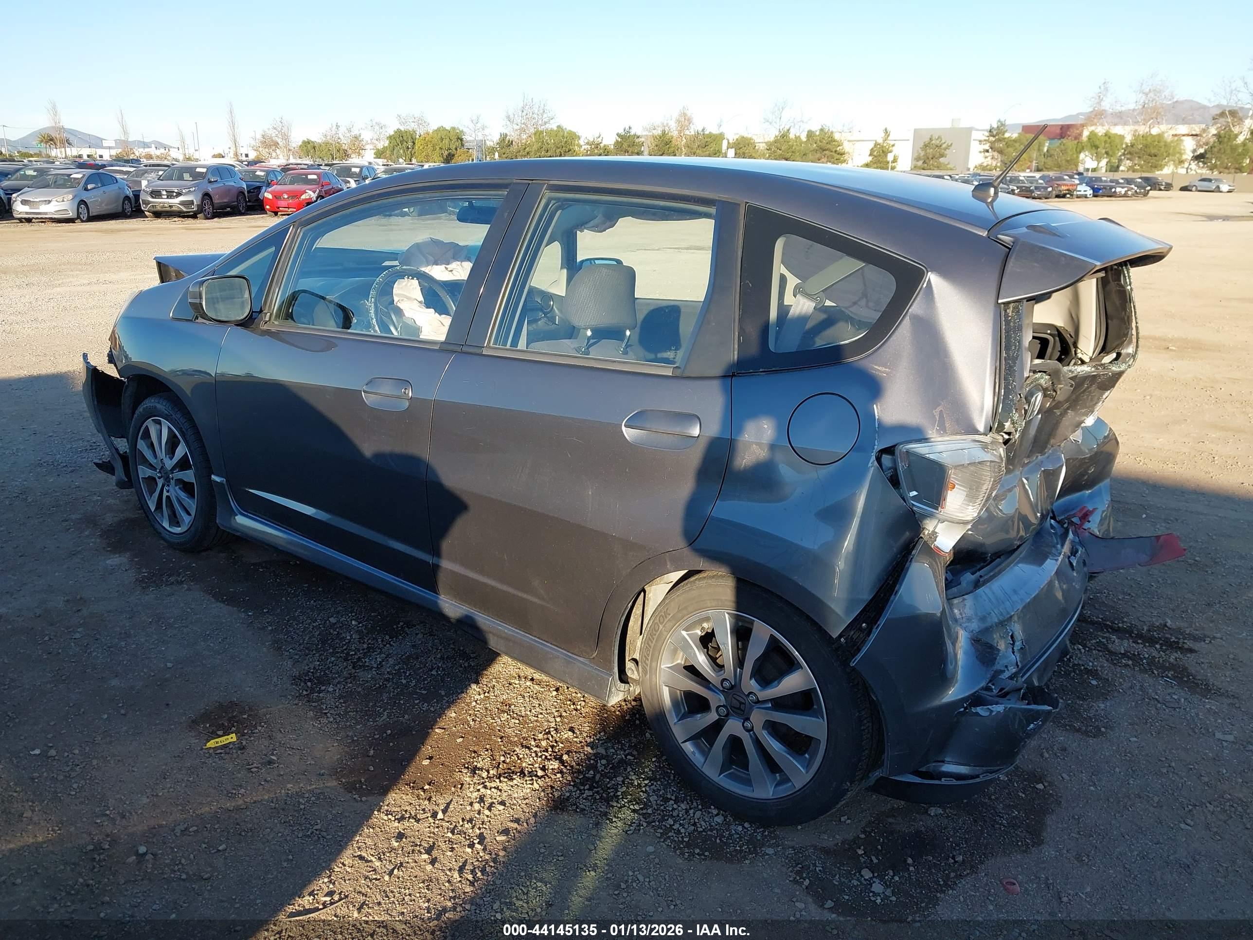 HONDA FIT image 3