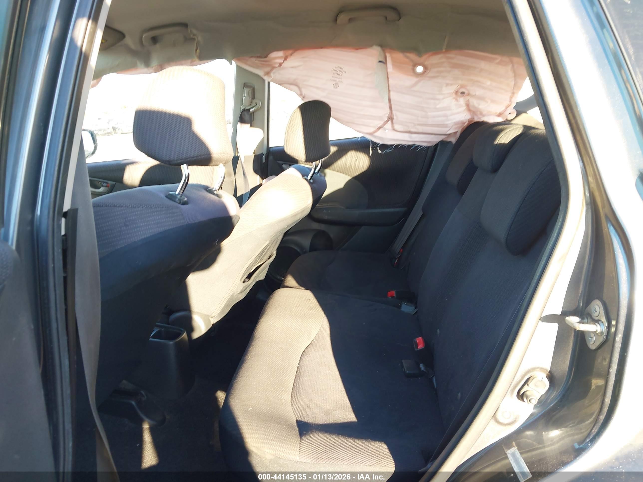 HONDA FIT image 8