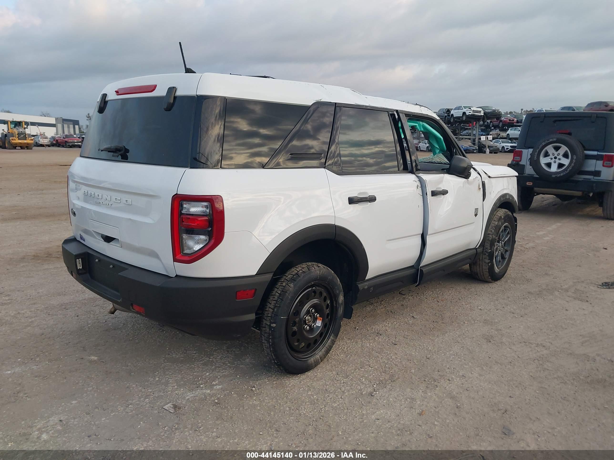 FORD BRONCO image 4
