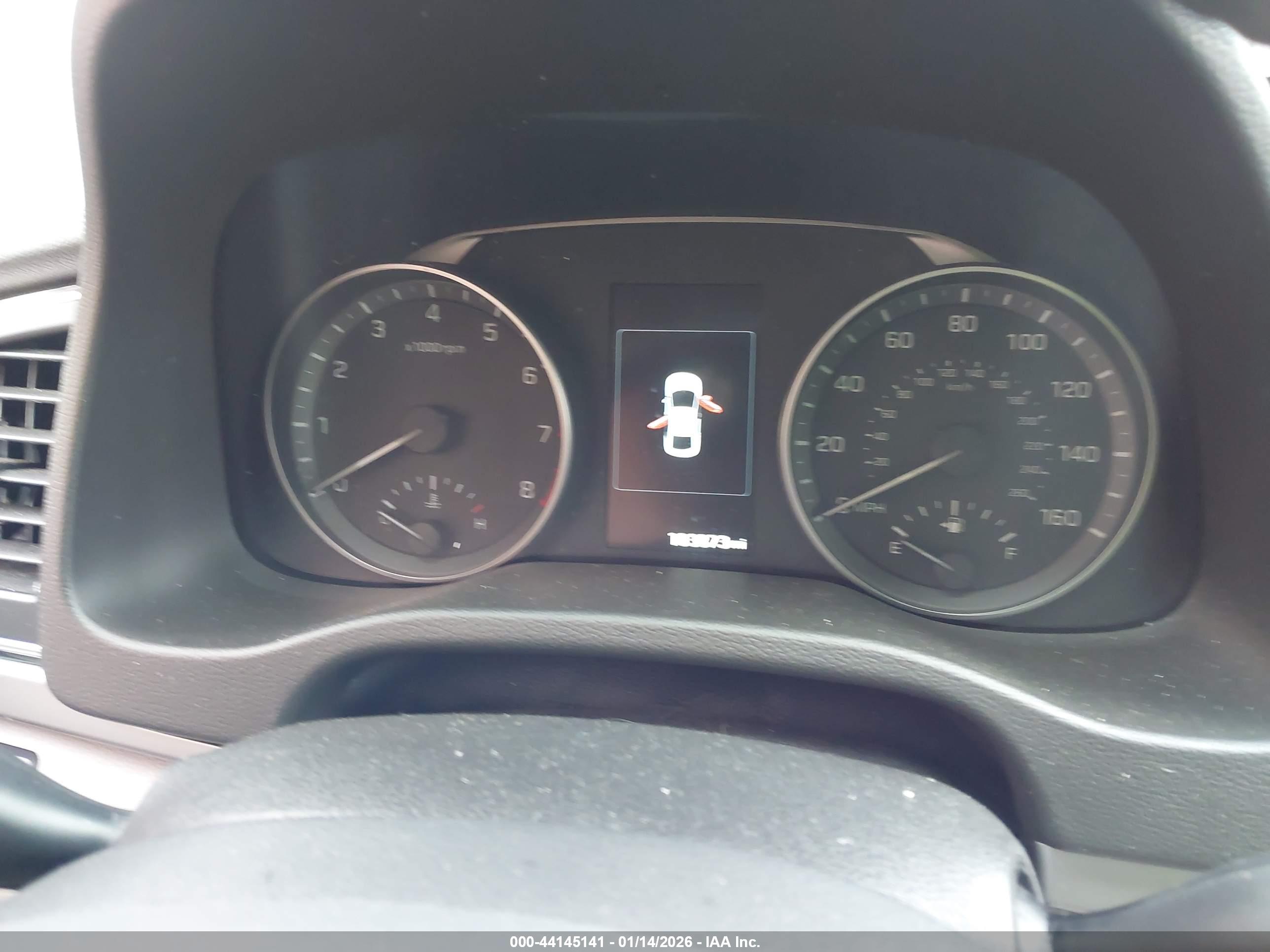 HYUNDAI ELANTRA image 7