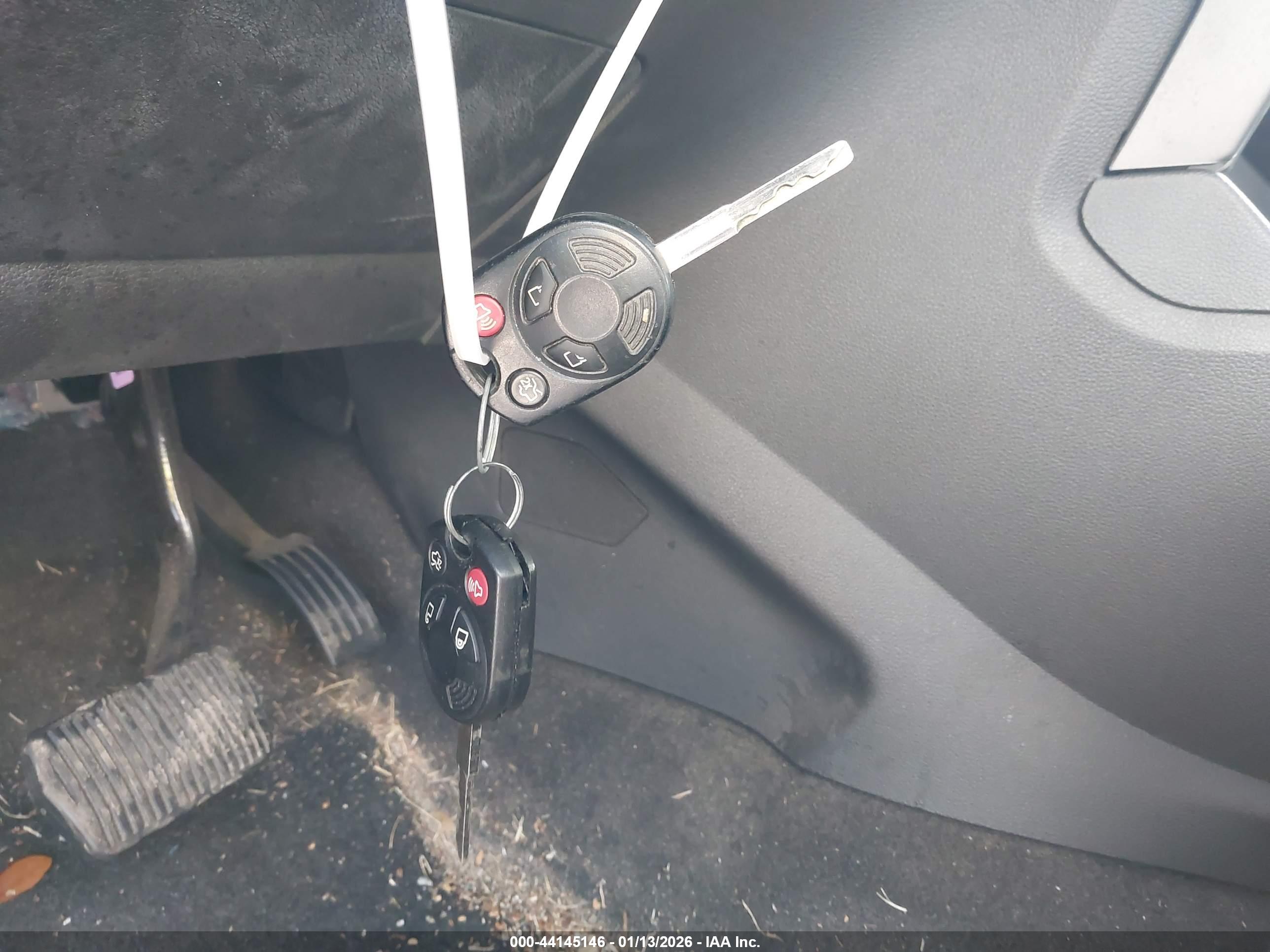 FORD ESCAPE image 11