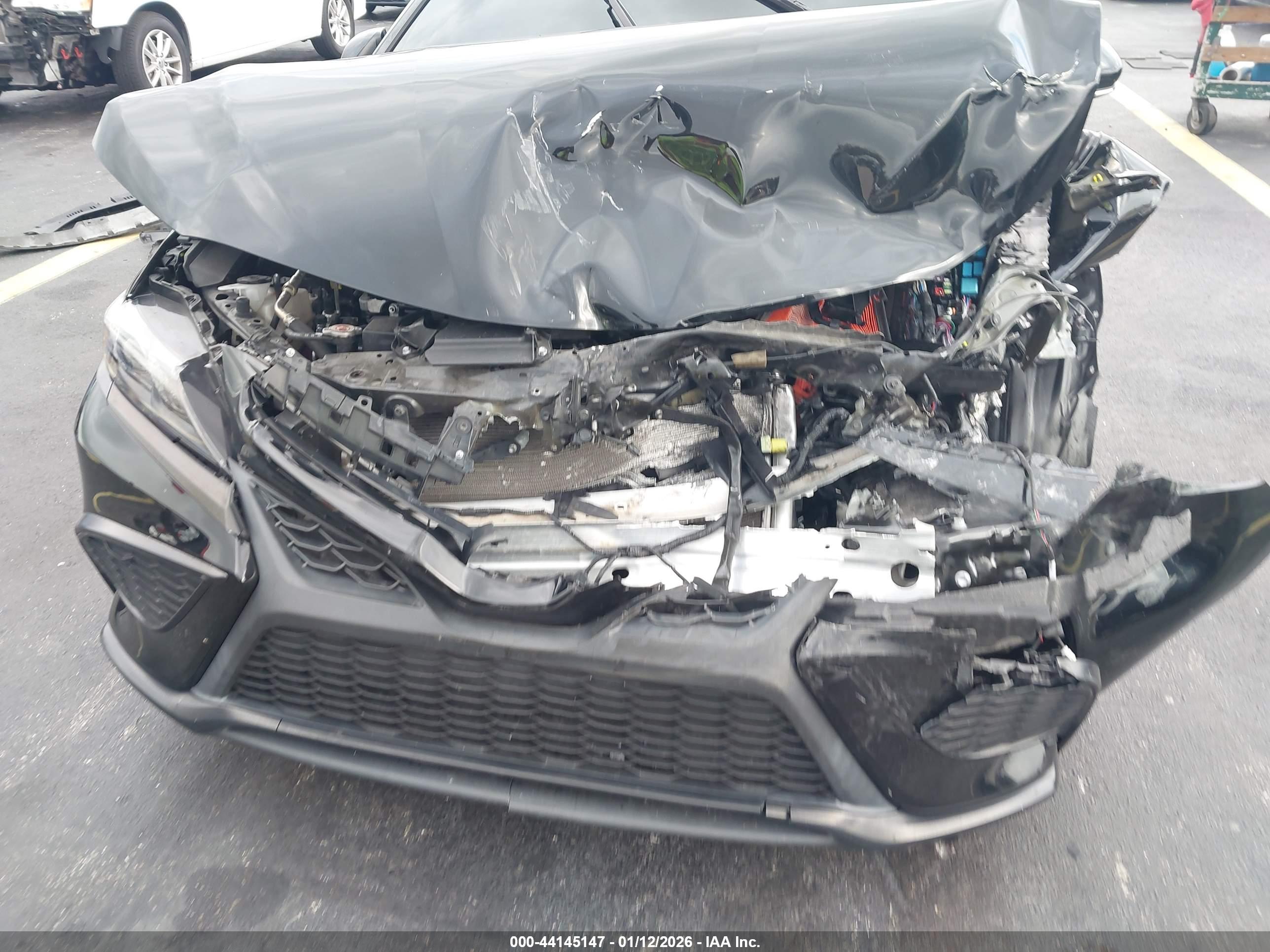 TOYOTA CAMRY image 6