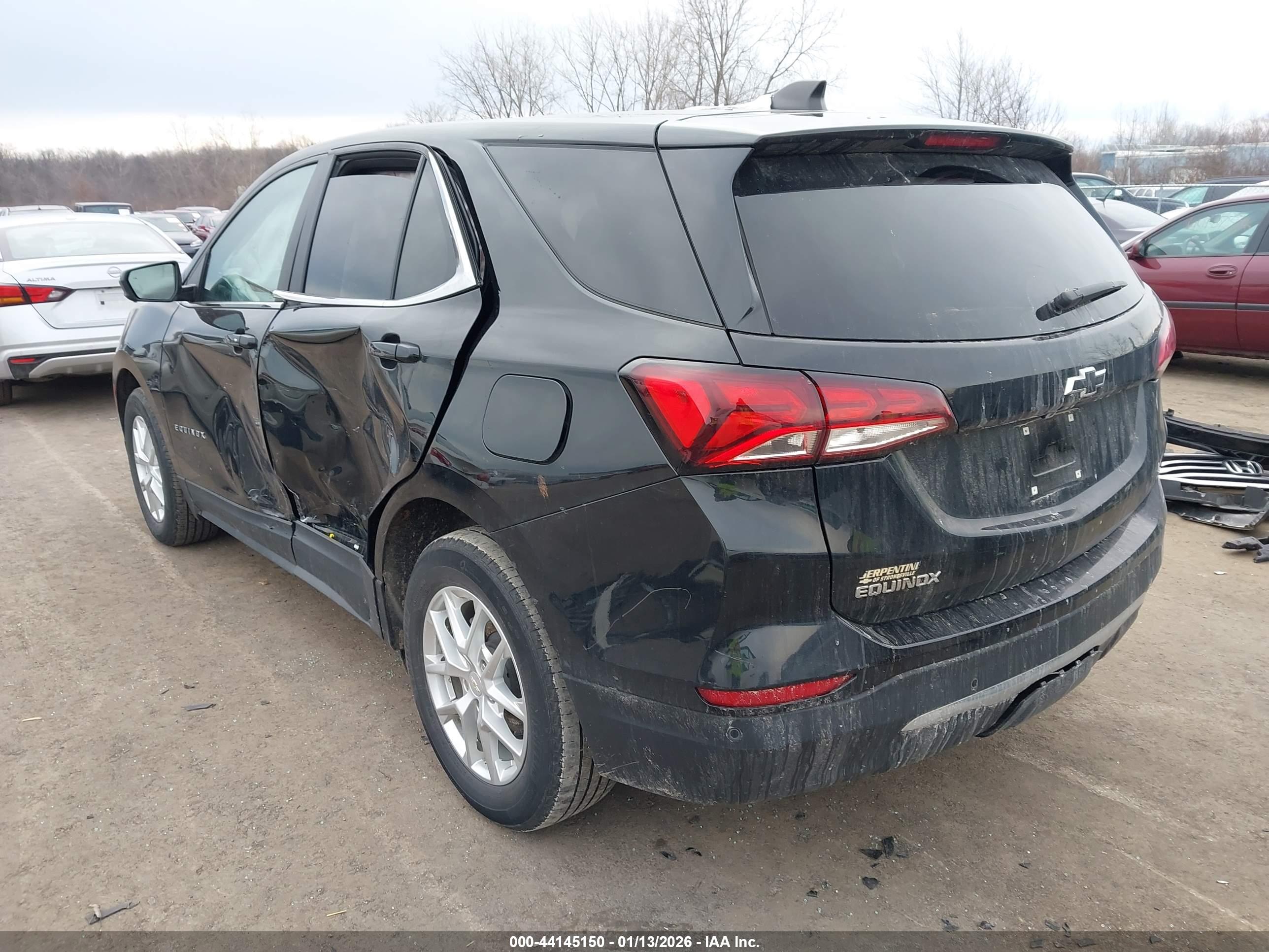 CHEVROLET EQUINOX image 3