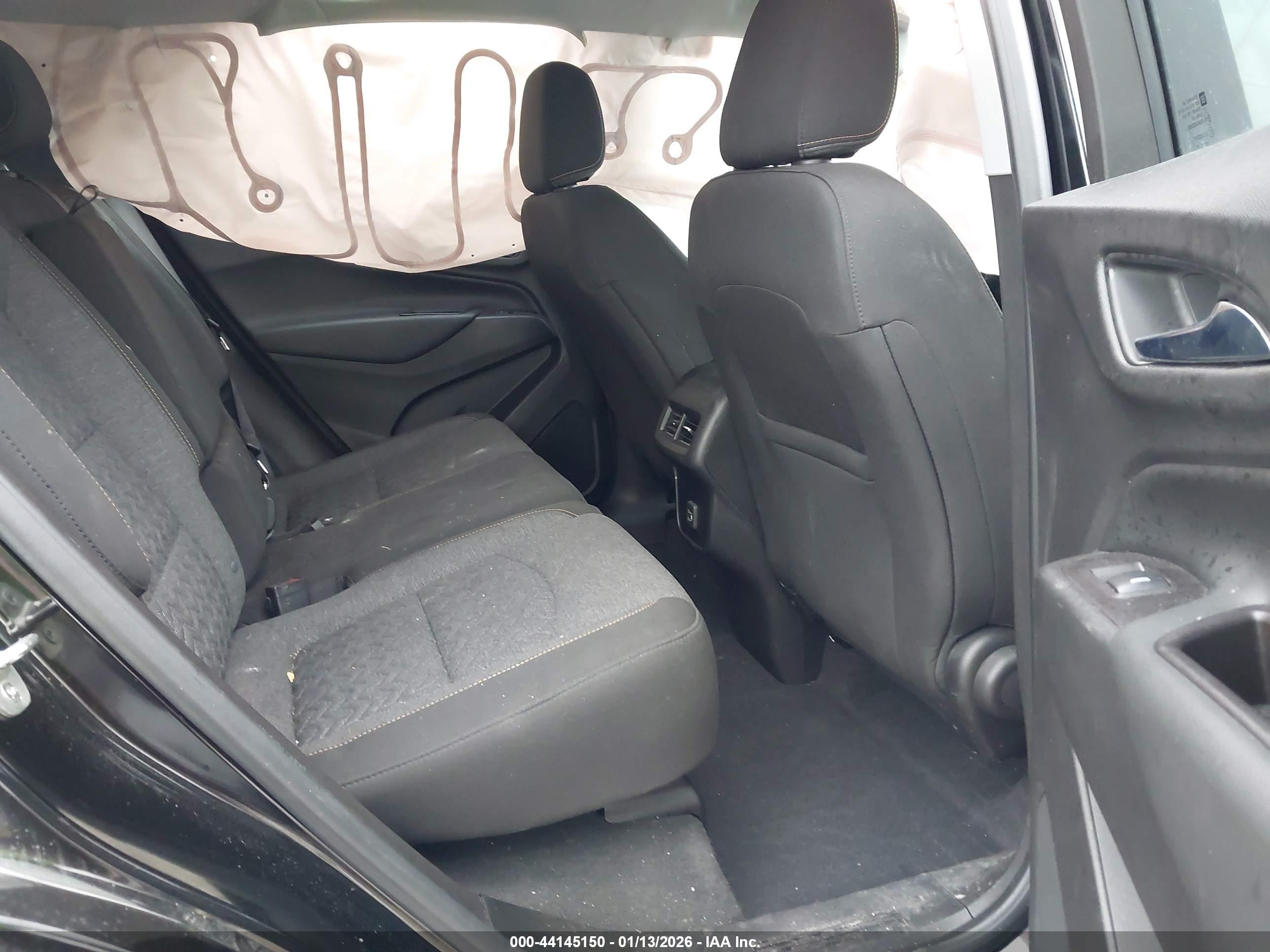 CHEVROLET EQUINOX image 8