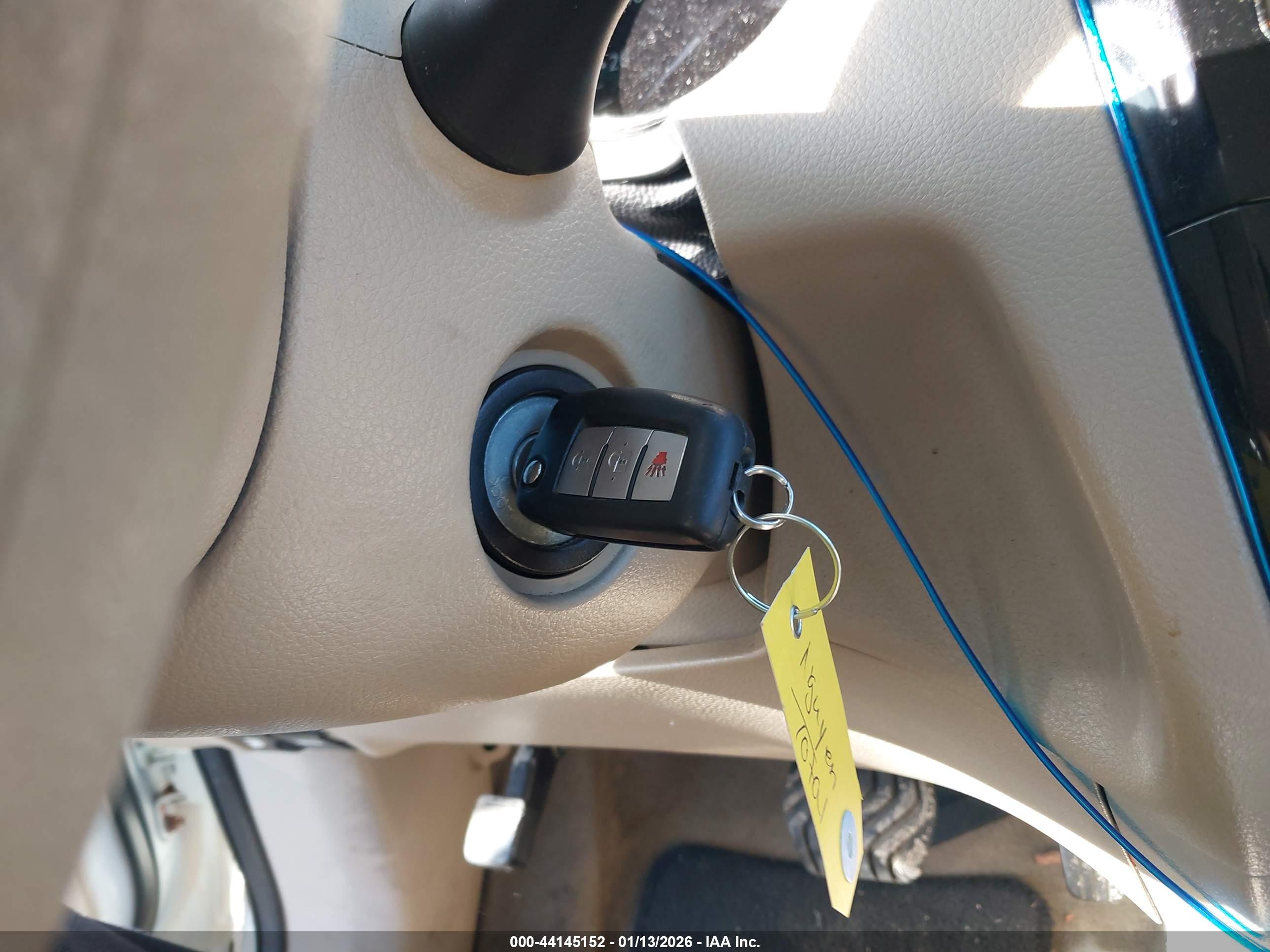 NISSAN ROGUE image 11