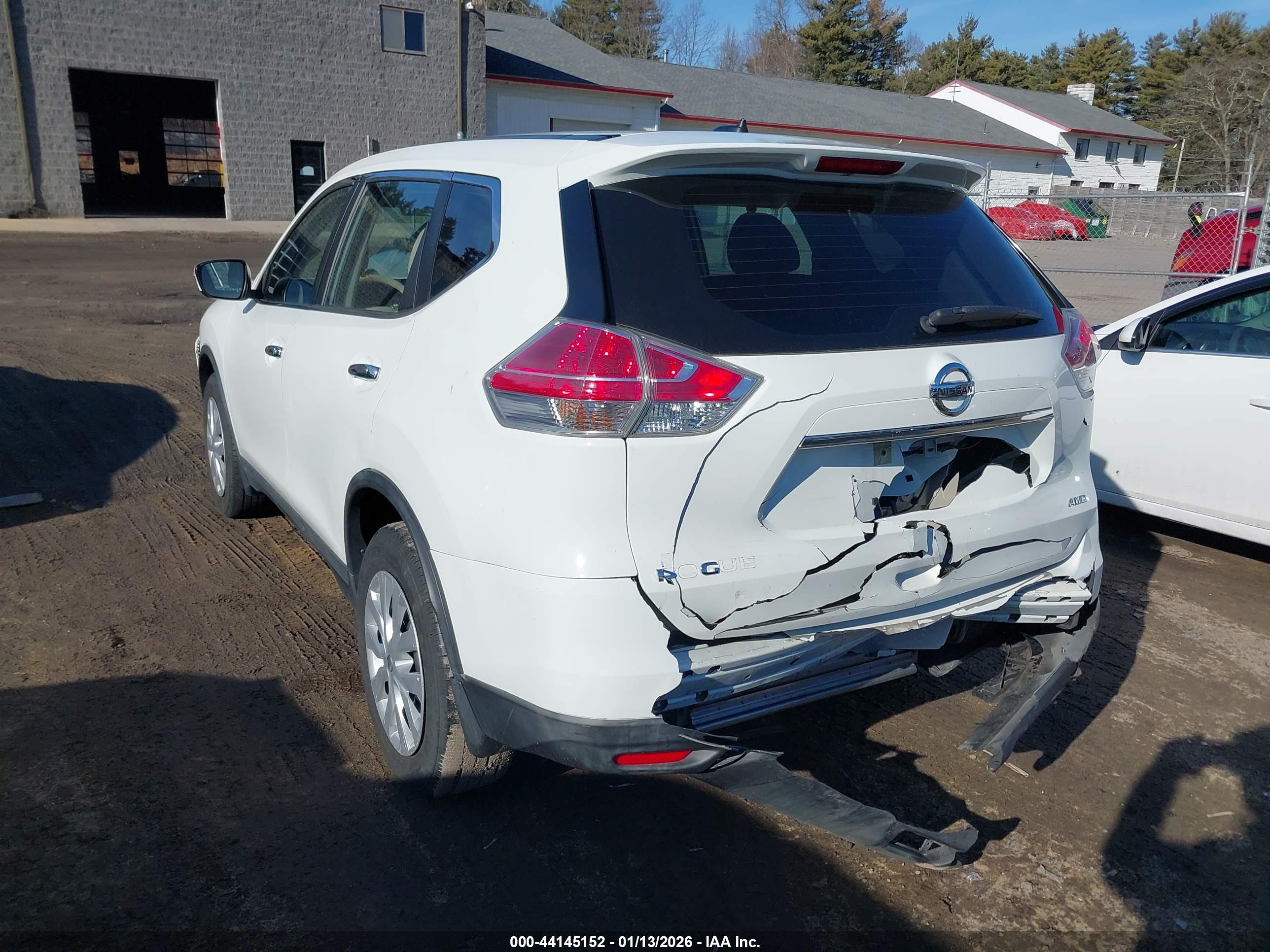 NISSAN ROGUE image 3