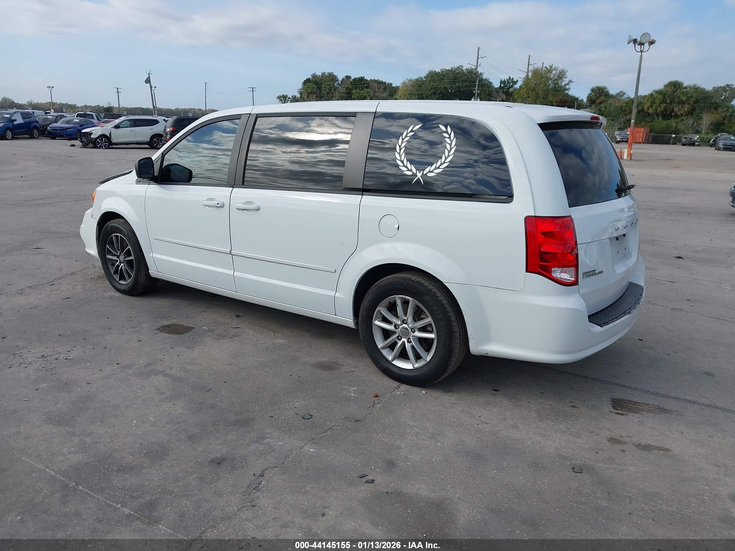 DODGE GRAND image 3