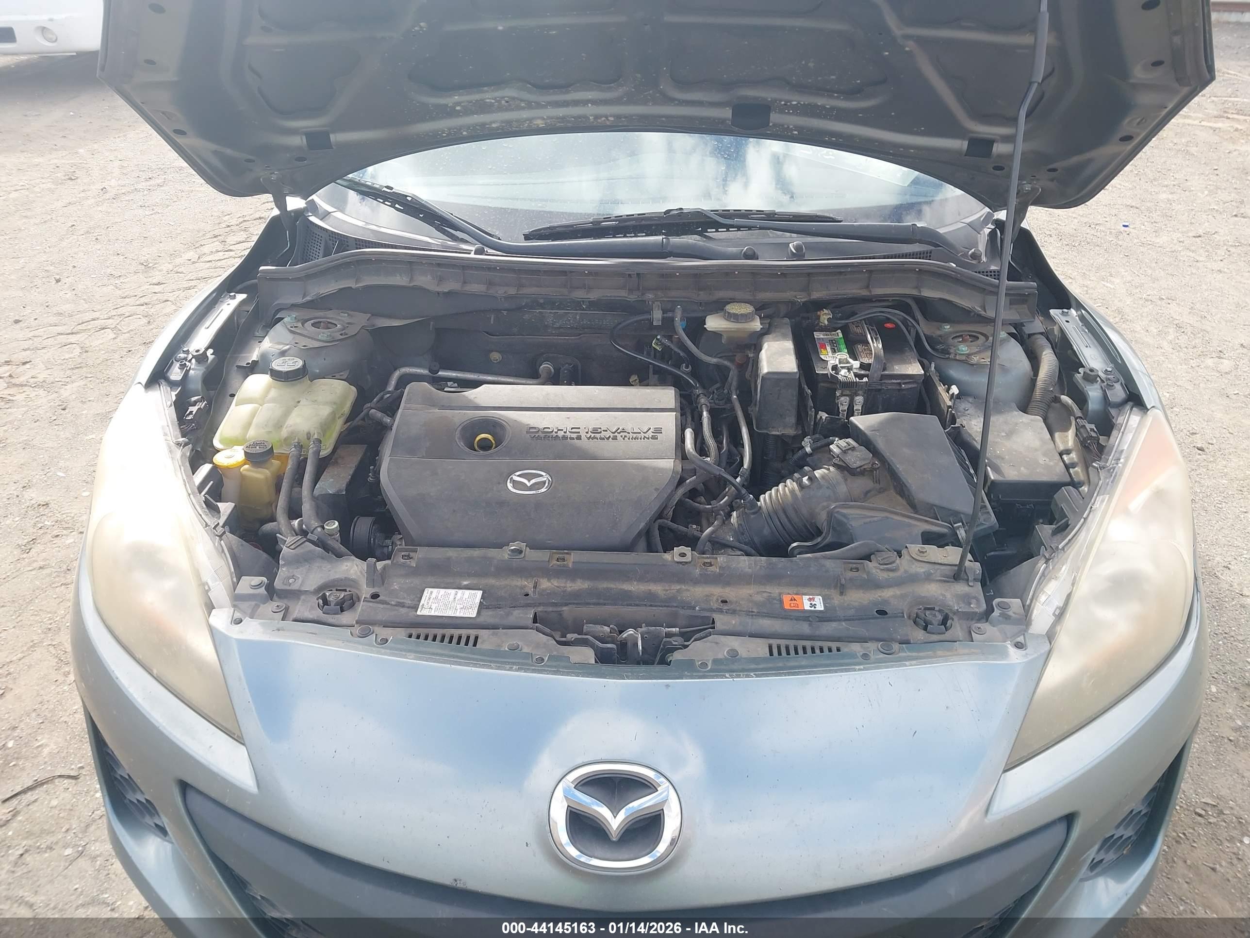 MAZDA MAZDA3 image 10