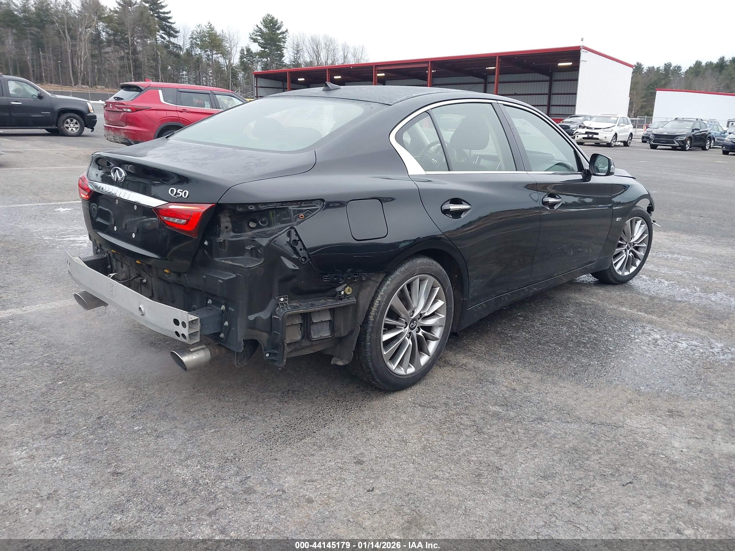 INFINITI Q50 image 4