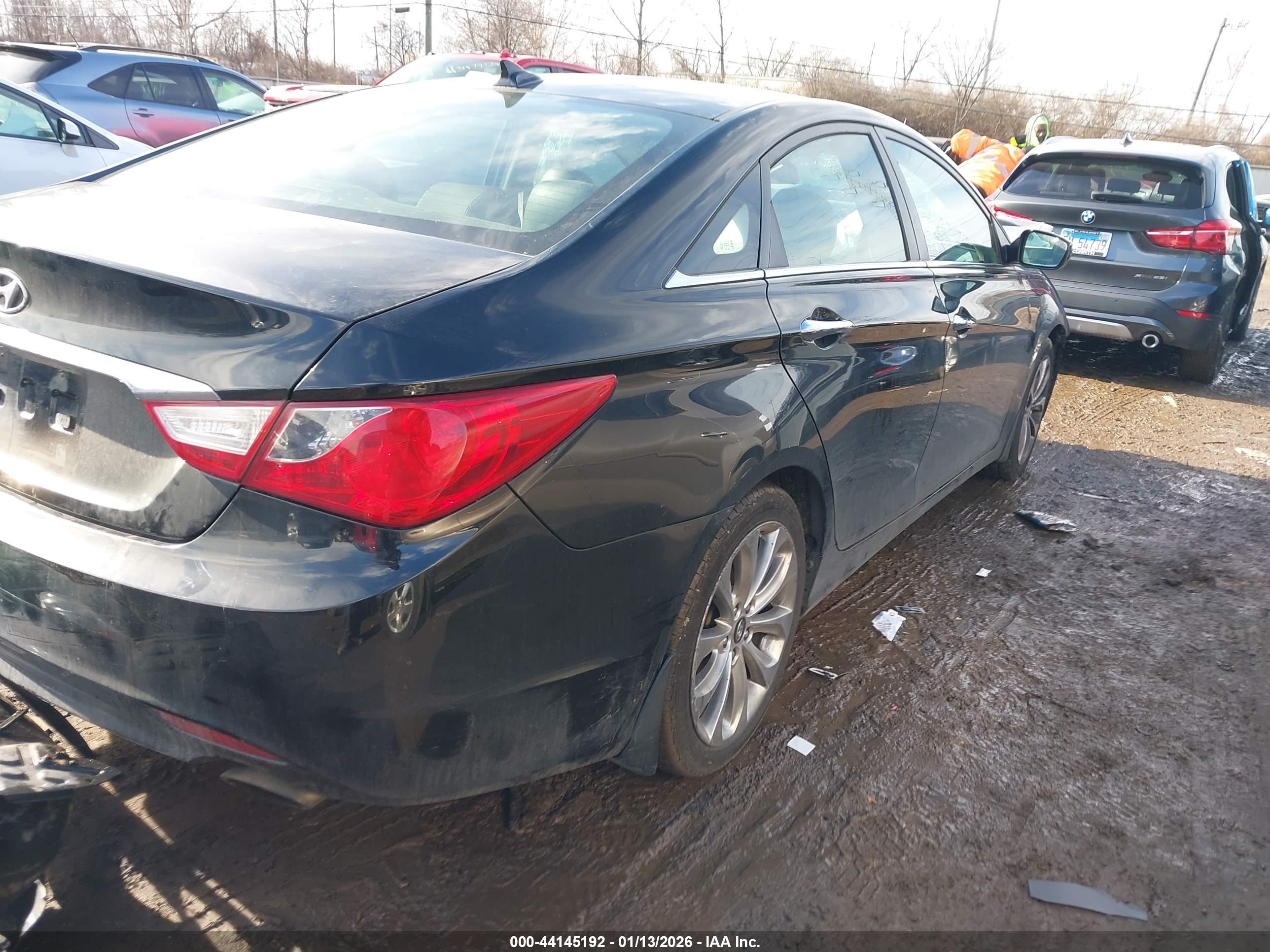 HYUNDAI SONATA image 4