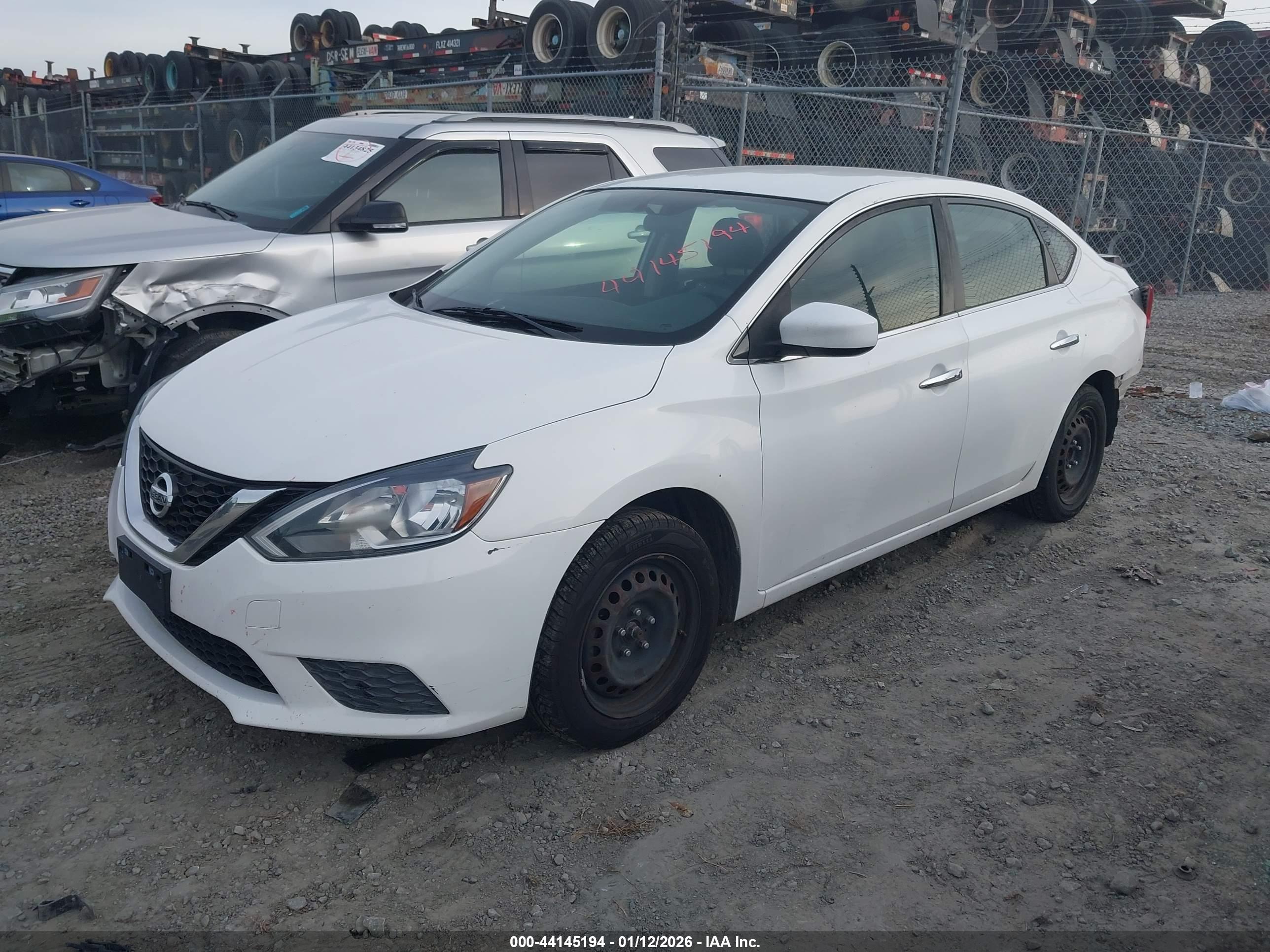 NISSAN SENTRA image 2