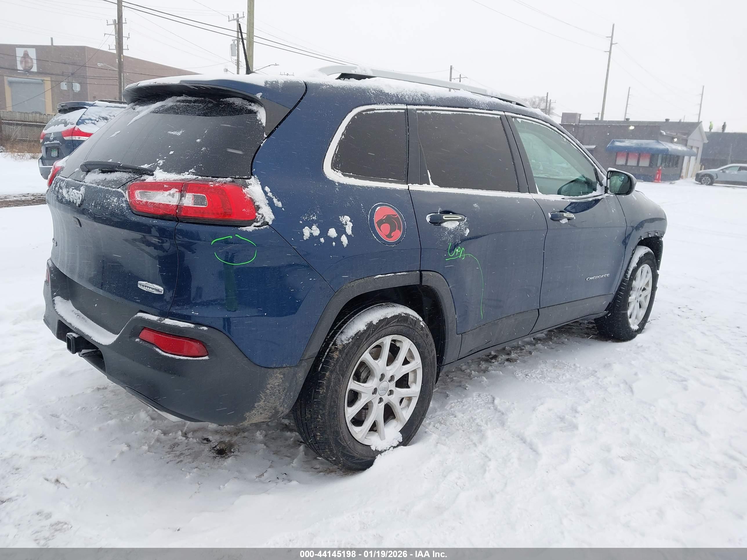 JEEP CHEROKEE image 4