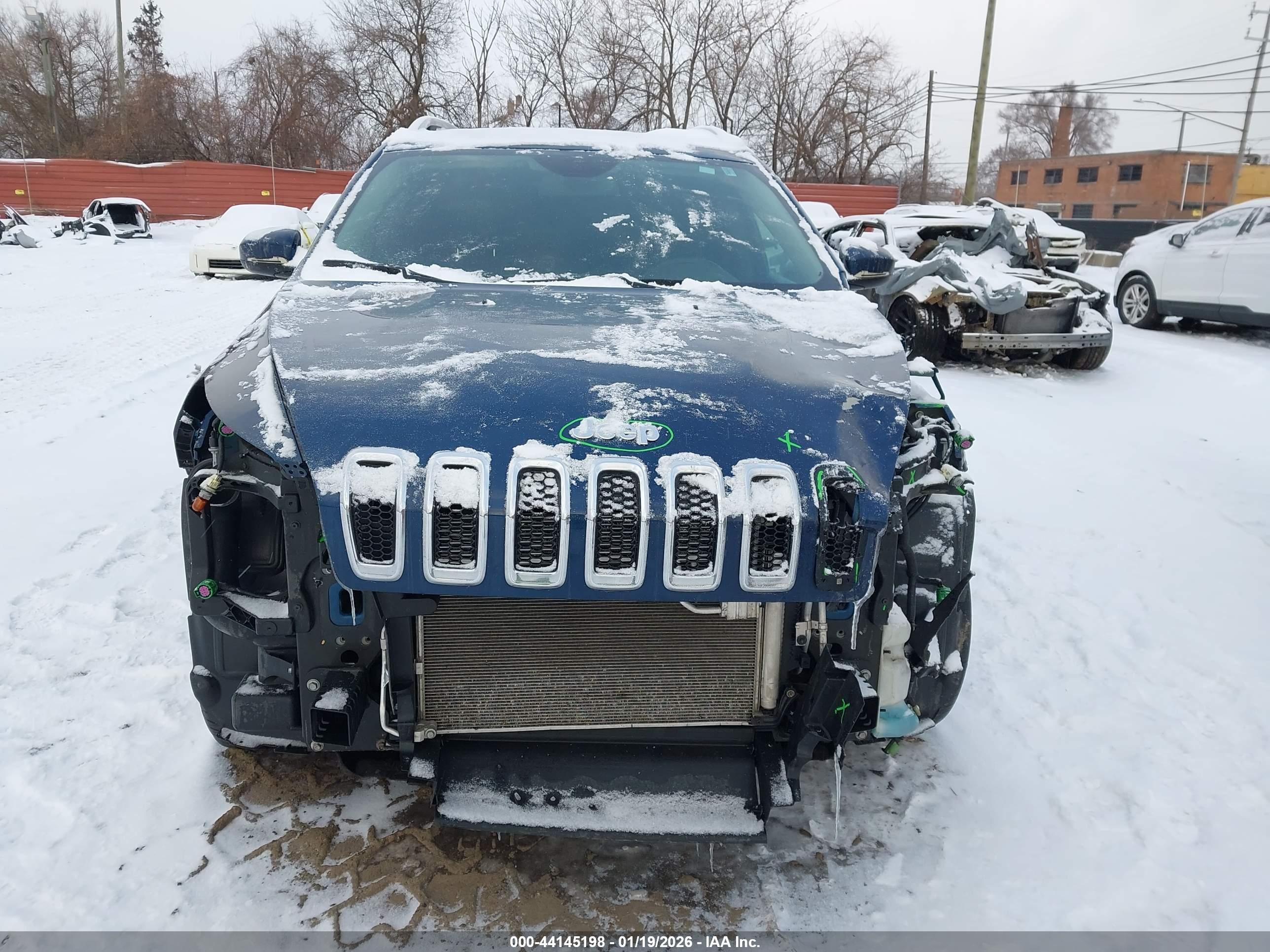 JEEP CHEROKEE image 6