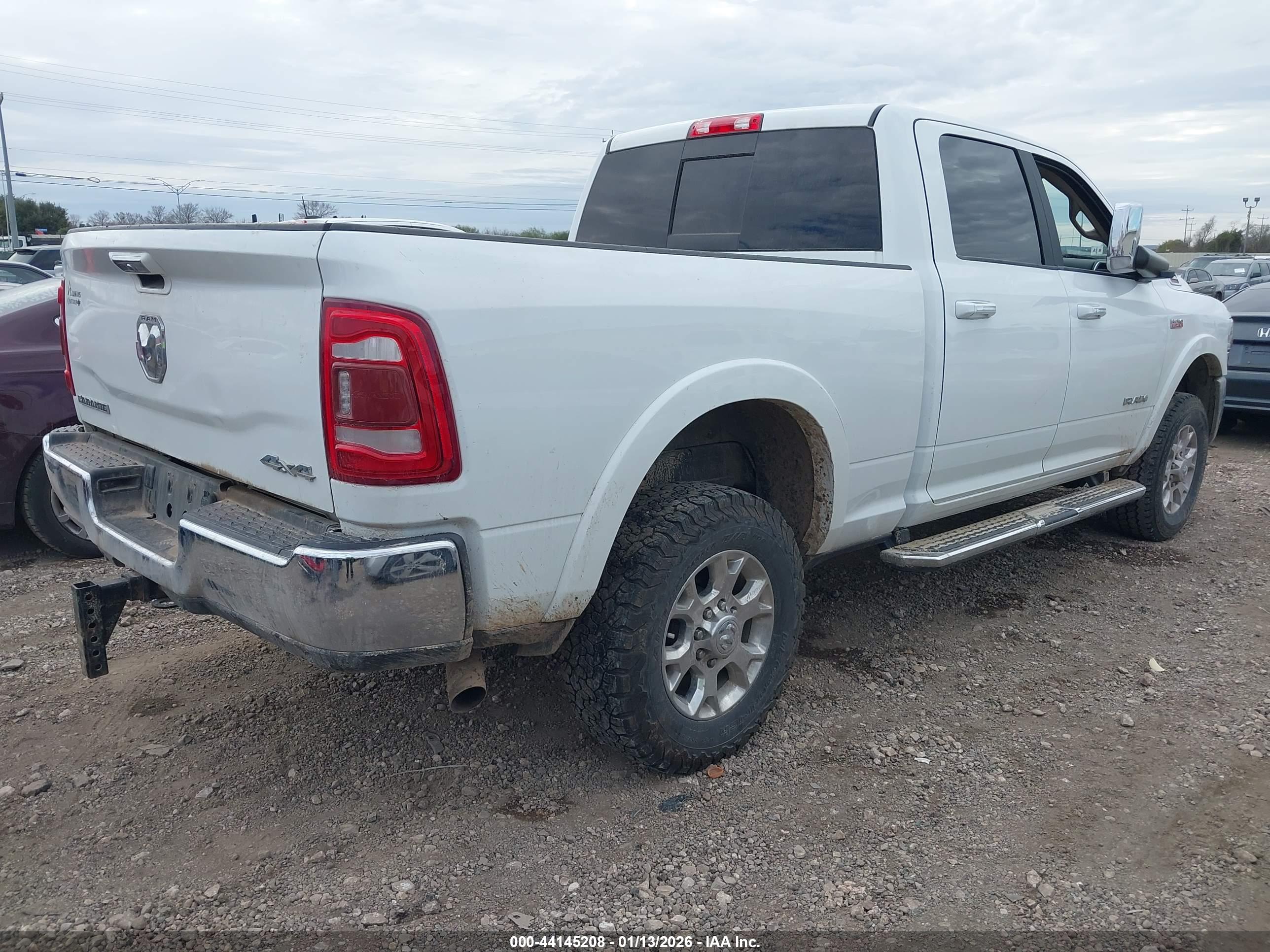 RAM 2500 image 4
