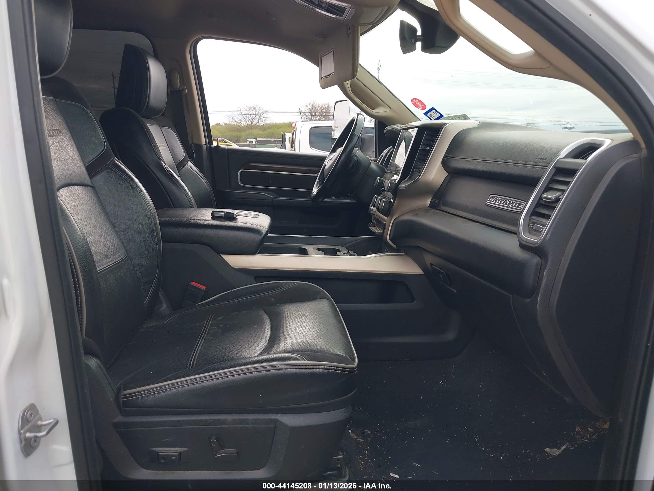 RAM 2500 image 5