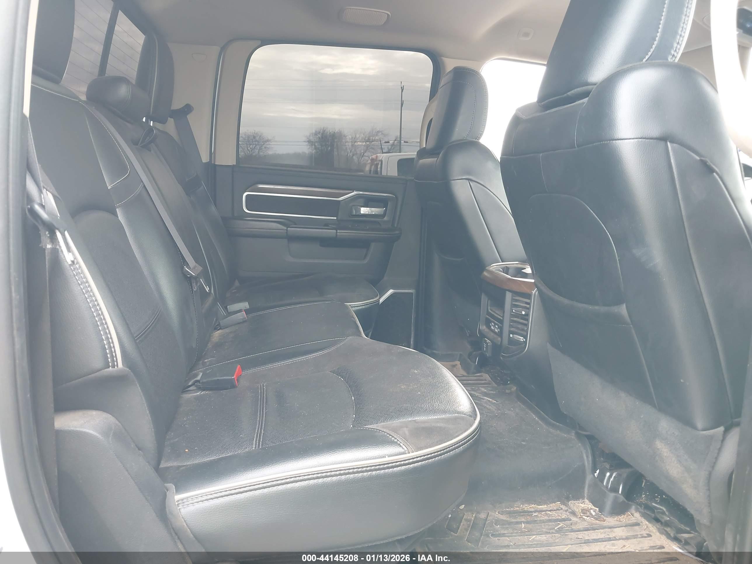 RAM 2500 image 8