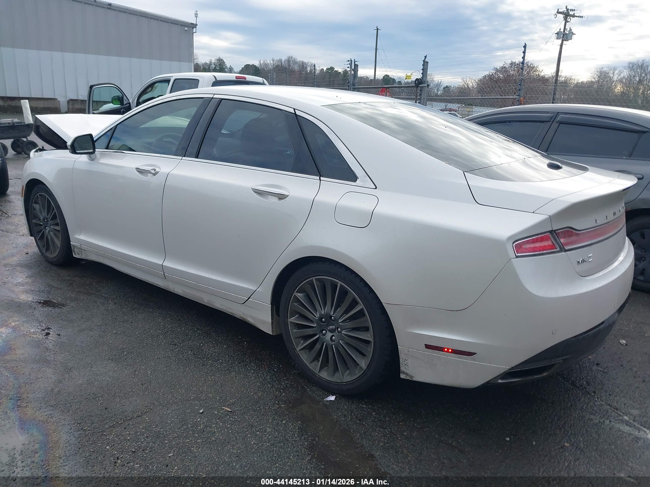 LINCOLN MKZ image 3