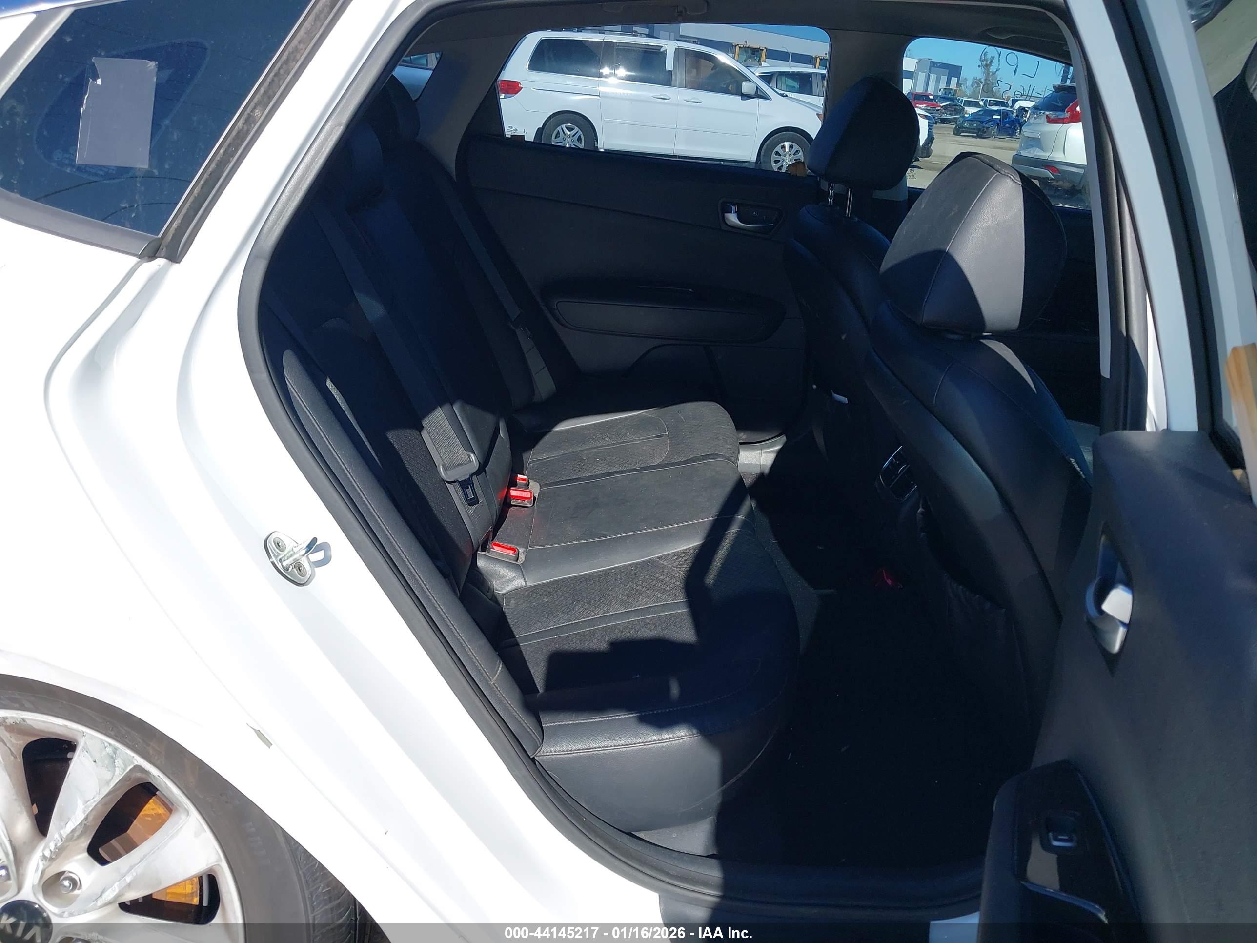 KIA OPTIMA image 8