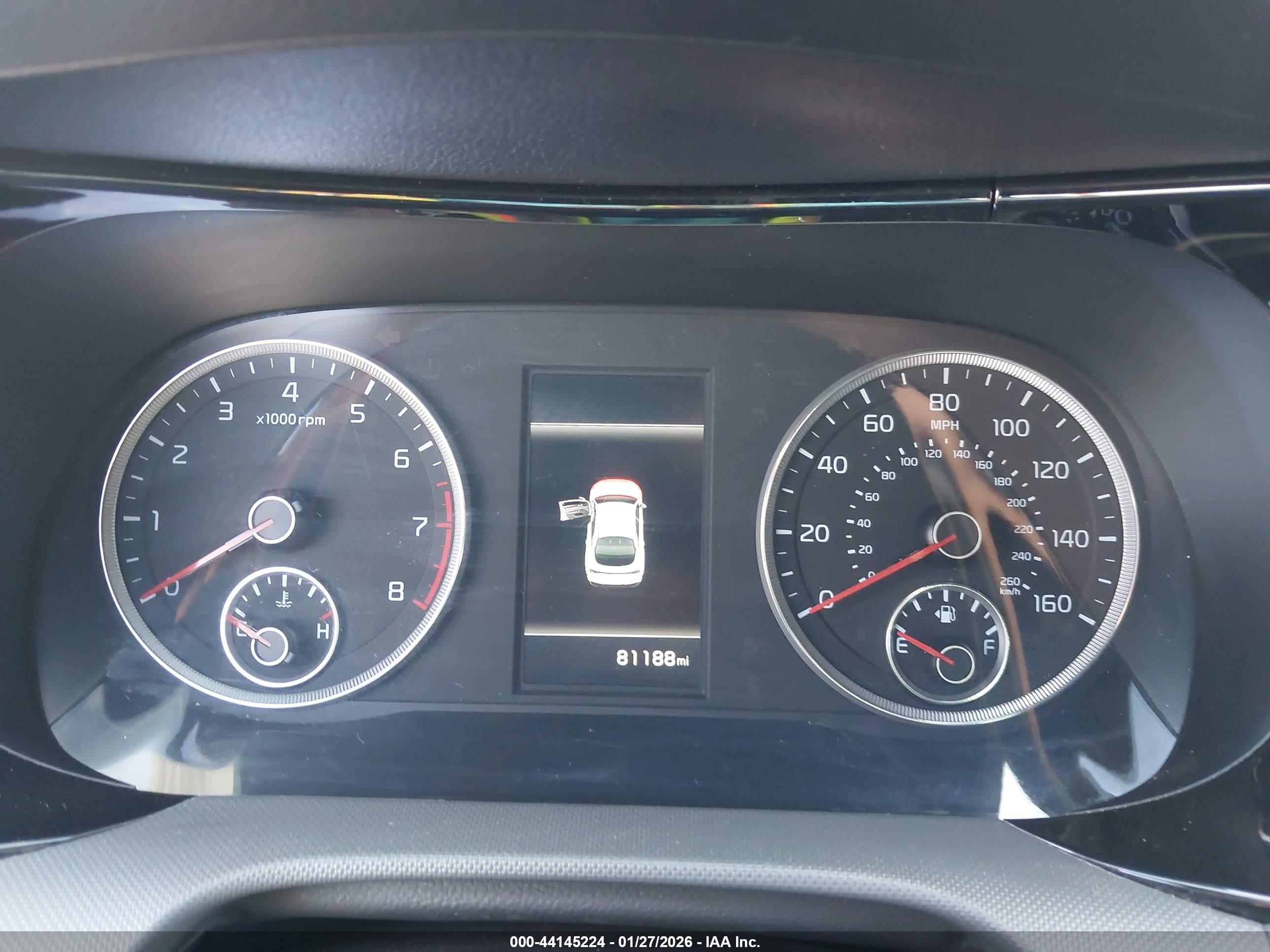 KIA K5 image 7