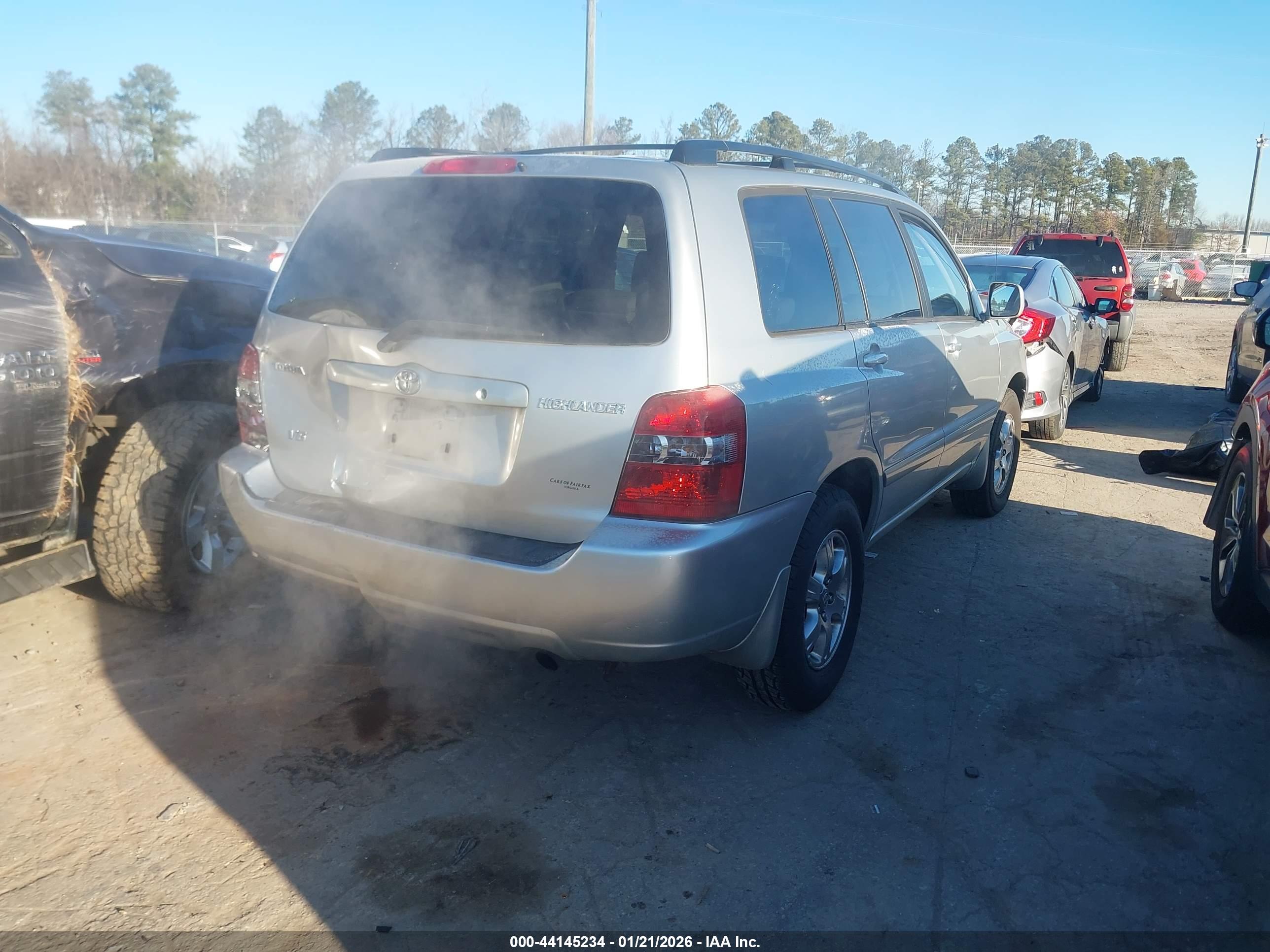 TOYOTA HIGHLANDER image 4