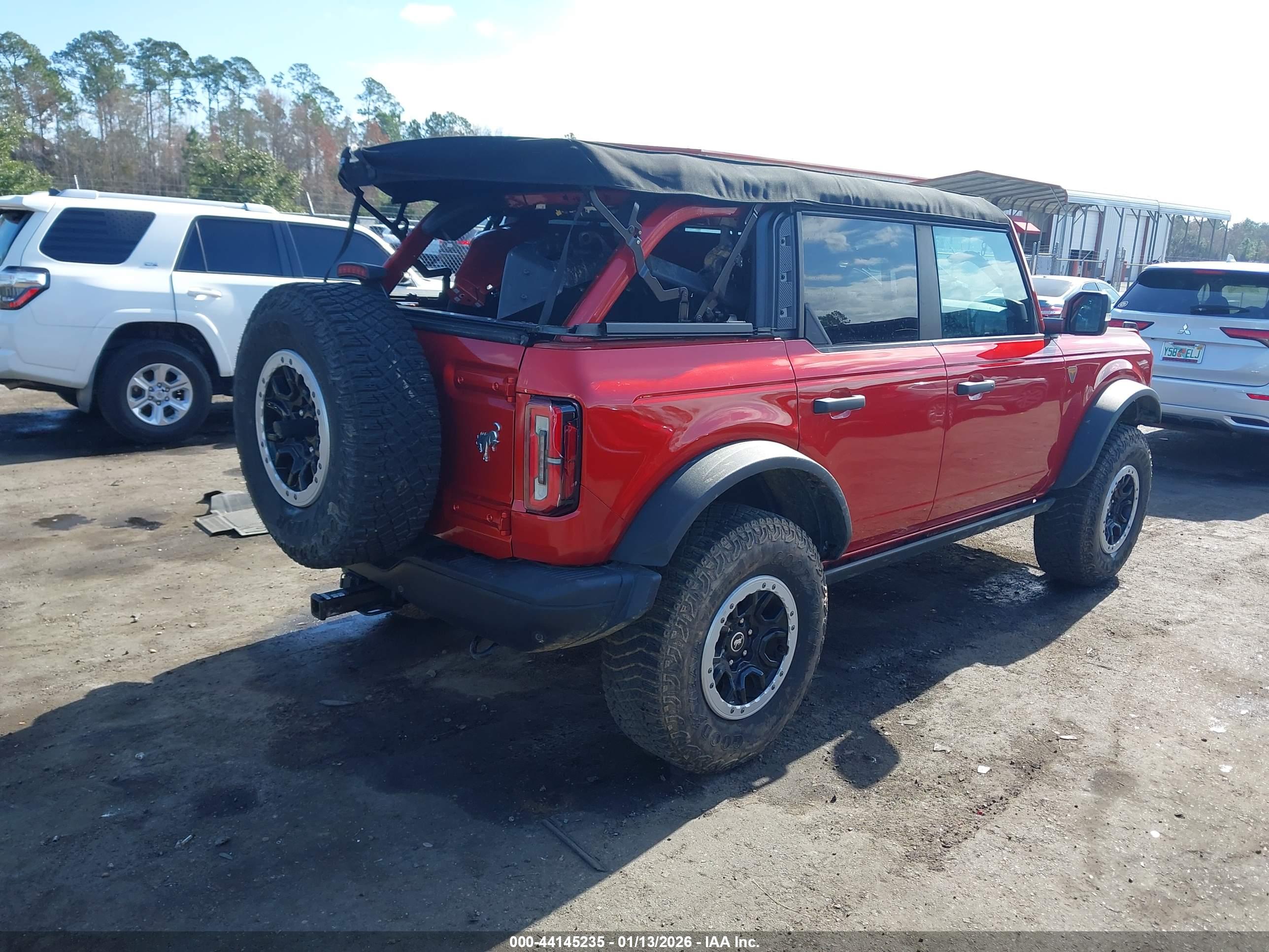 FORD BRONCO image 4