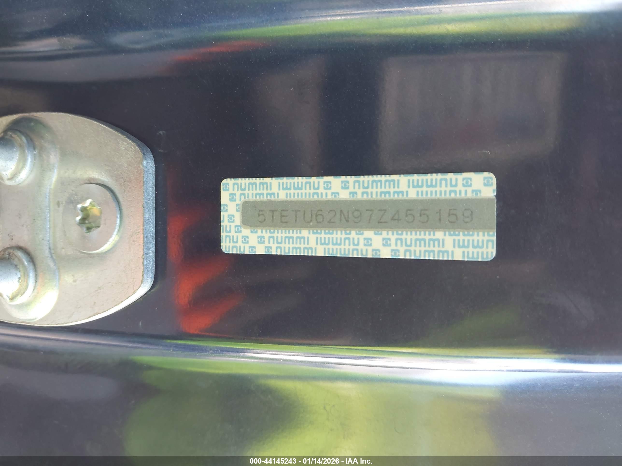 TOYOTA TACOMA image 9