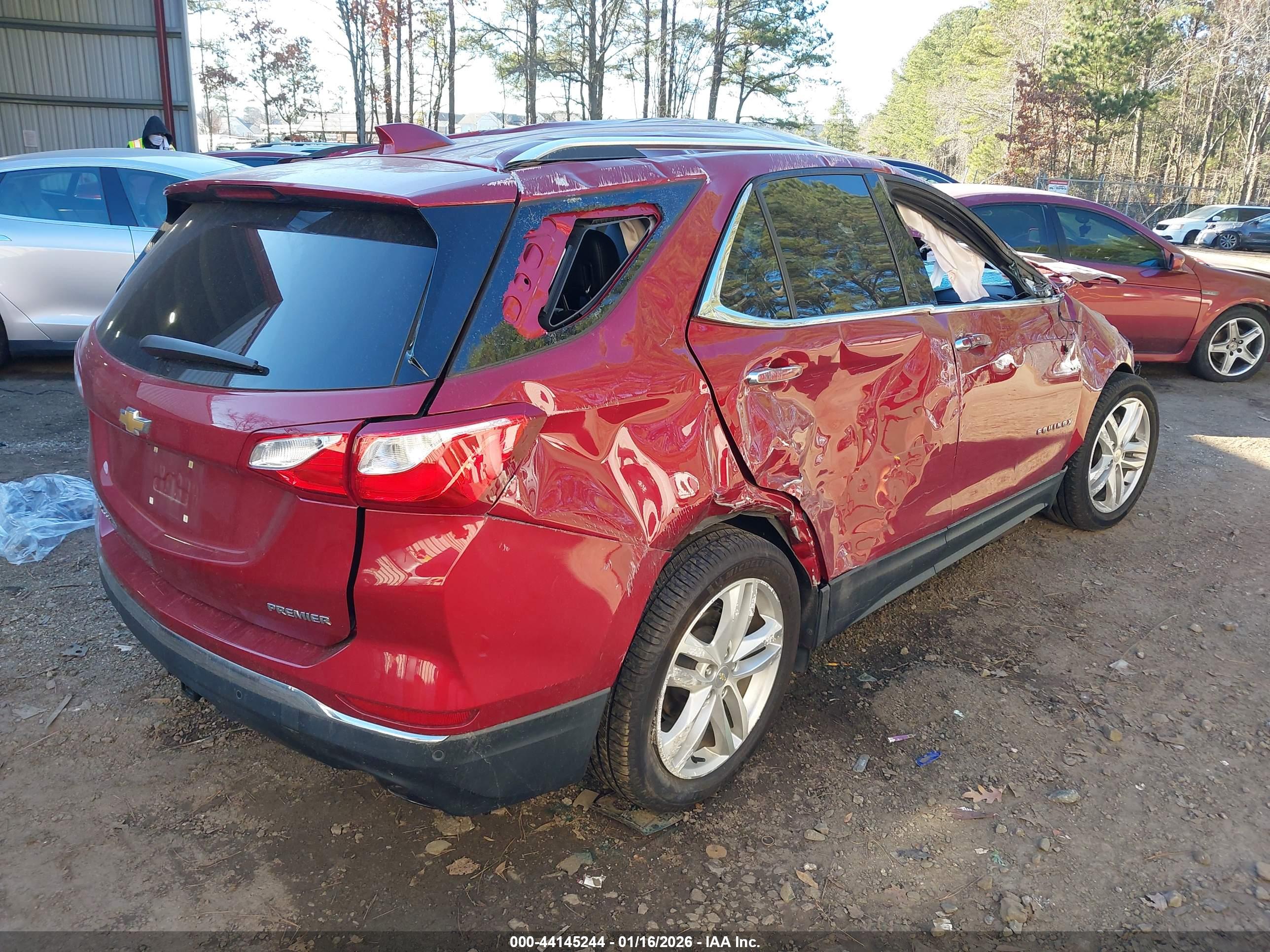 CHEVROLET EQUINOX image 4