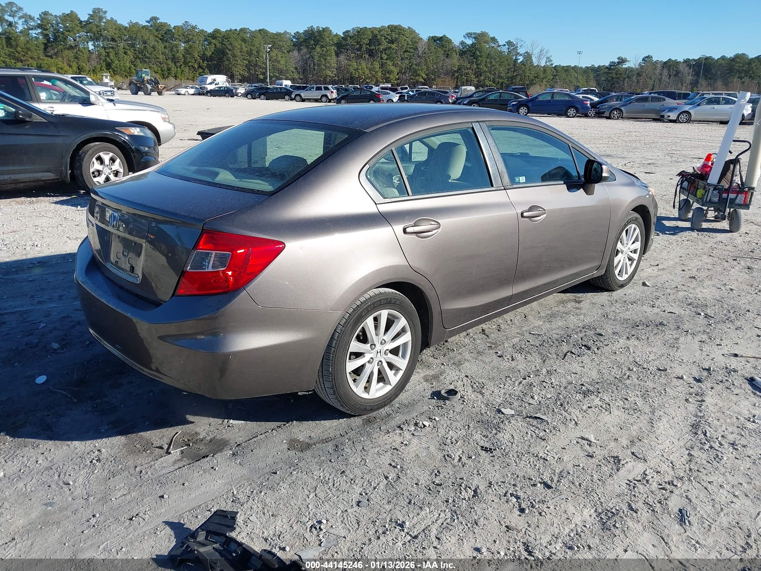 HONDA CIVIC image 4