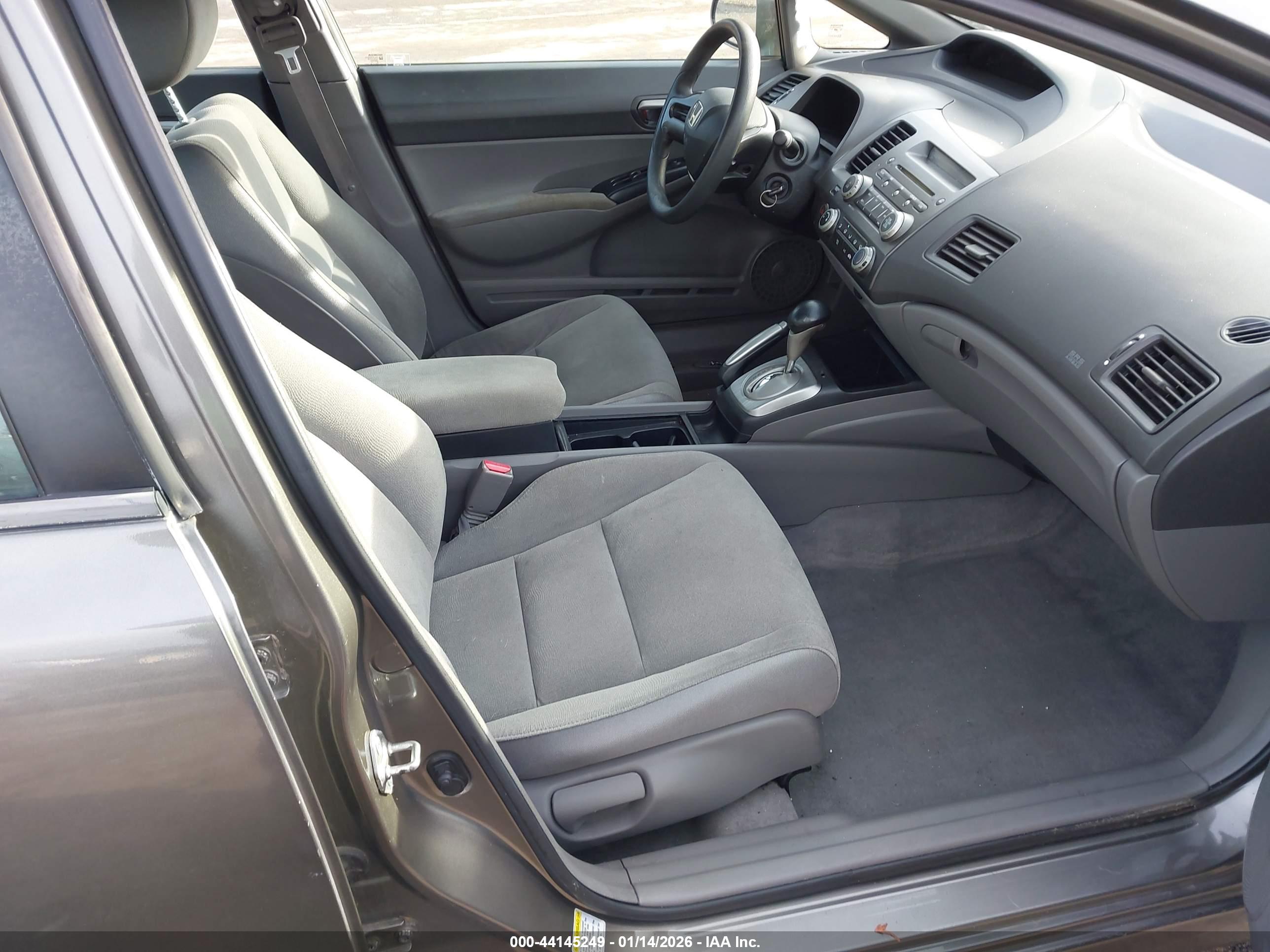 HONDA CIVIC image 5