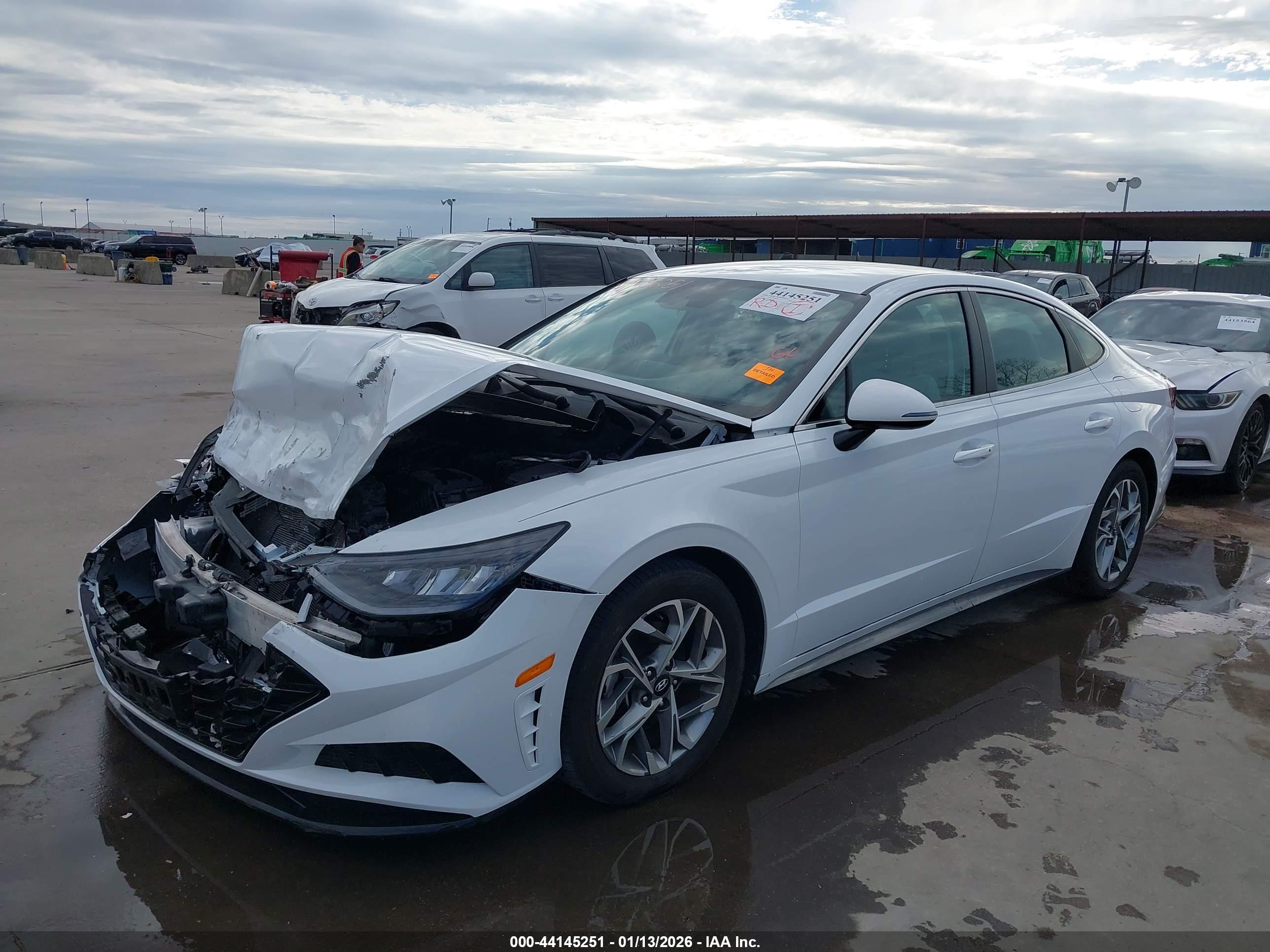 HYUNDAI SONATA image 2