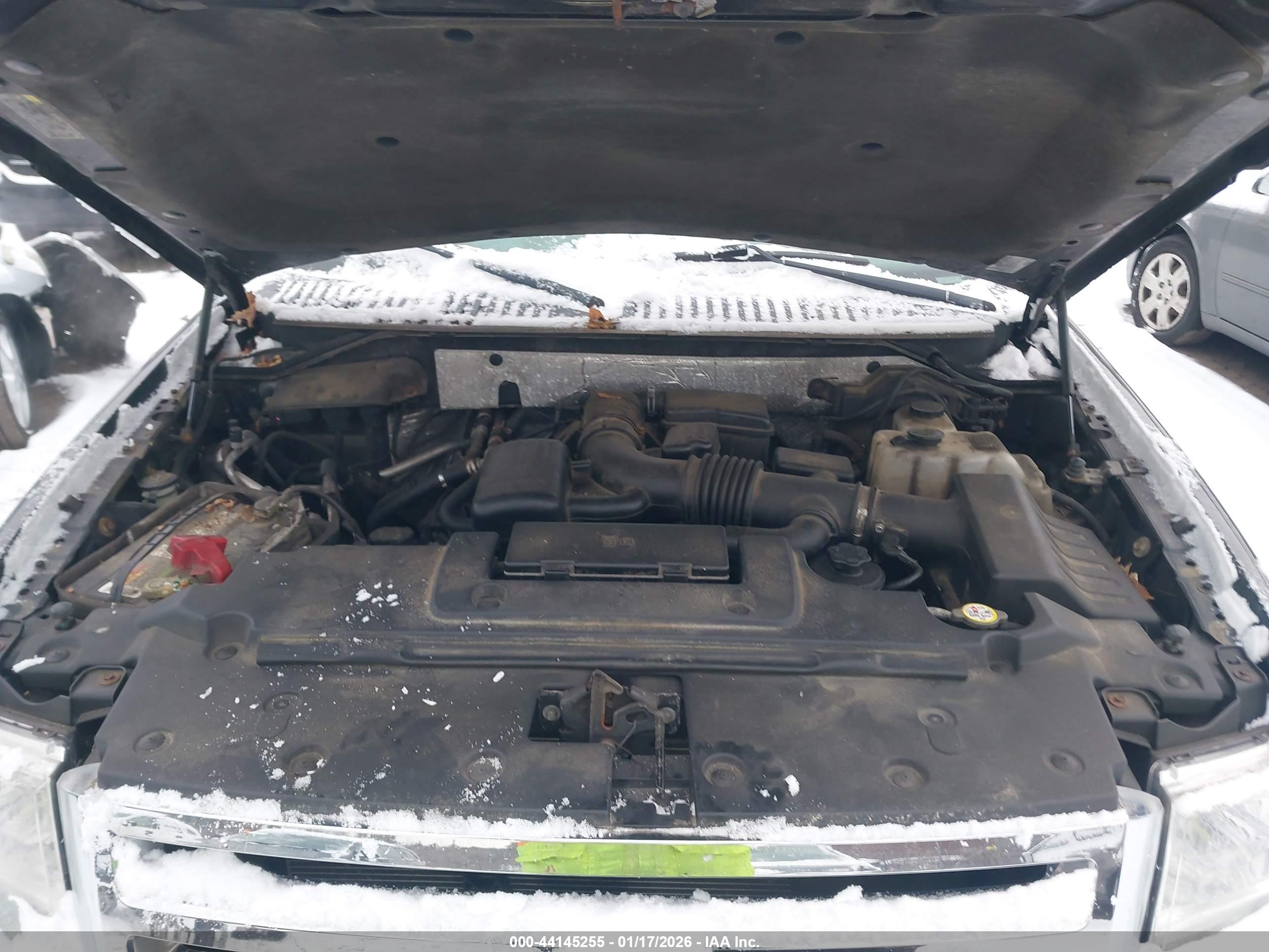 FORD EXPEDITION image 10