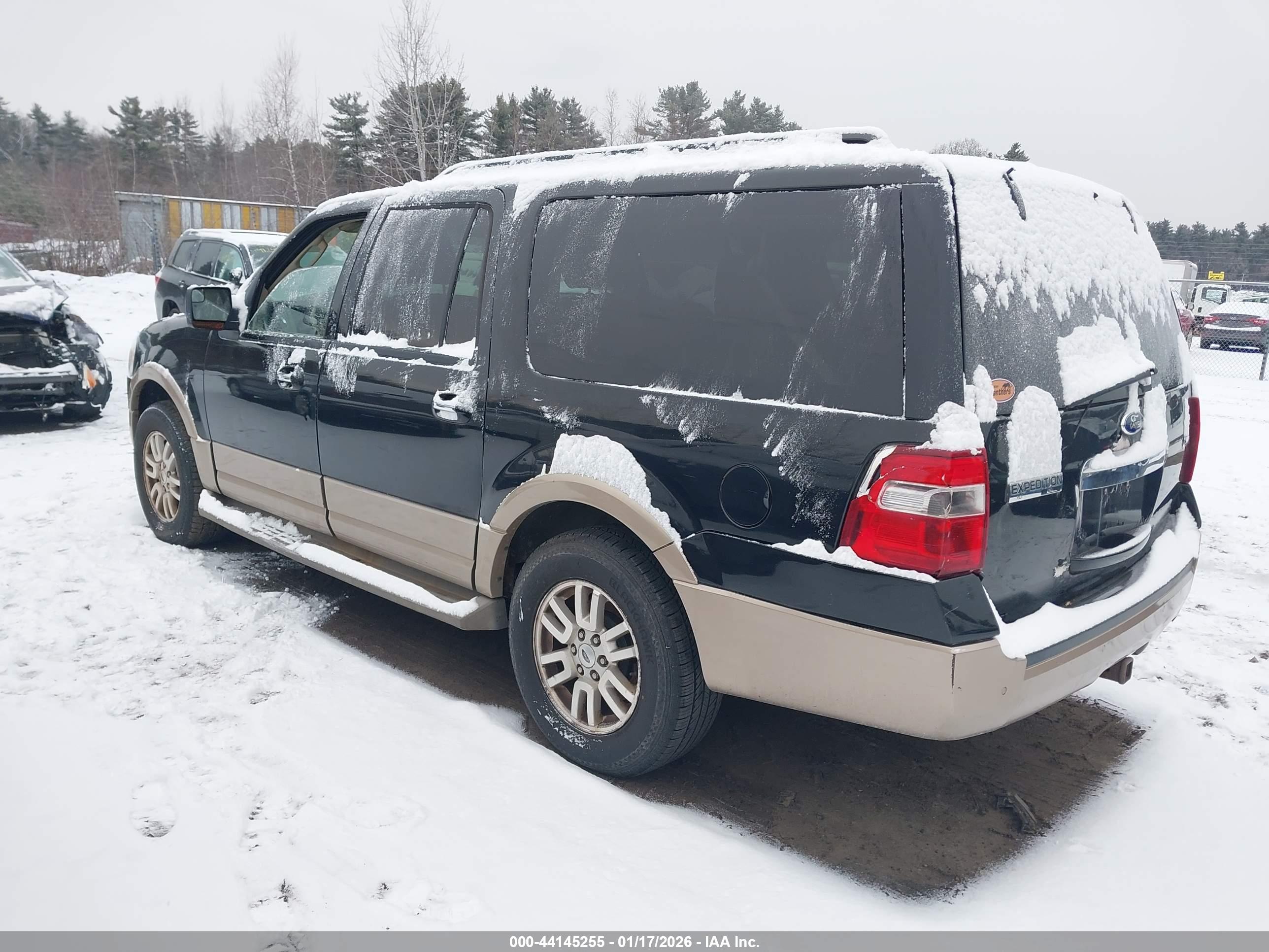 FORD EXPEDITION image 3